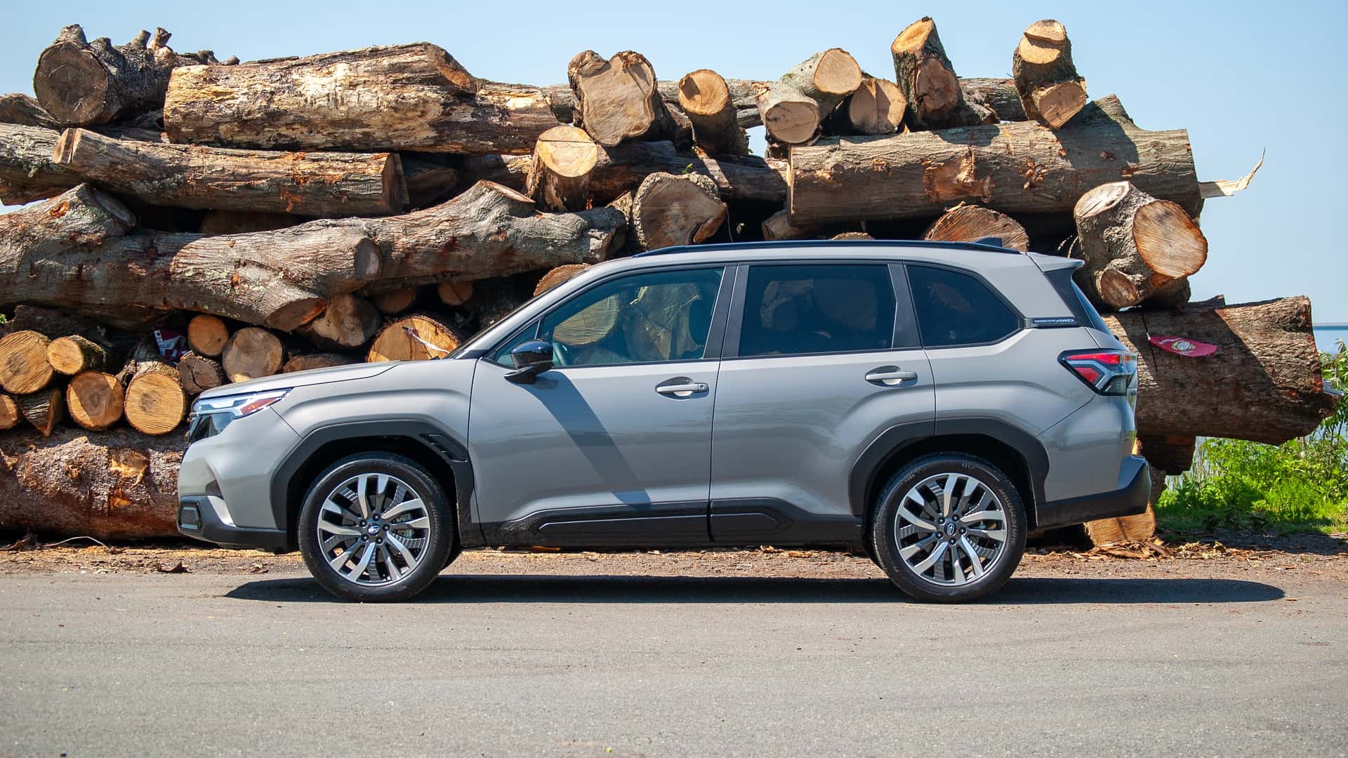 2025 subaru forester touring review