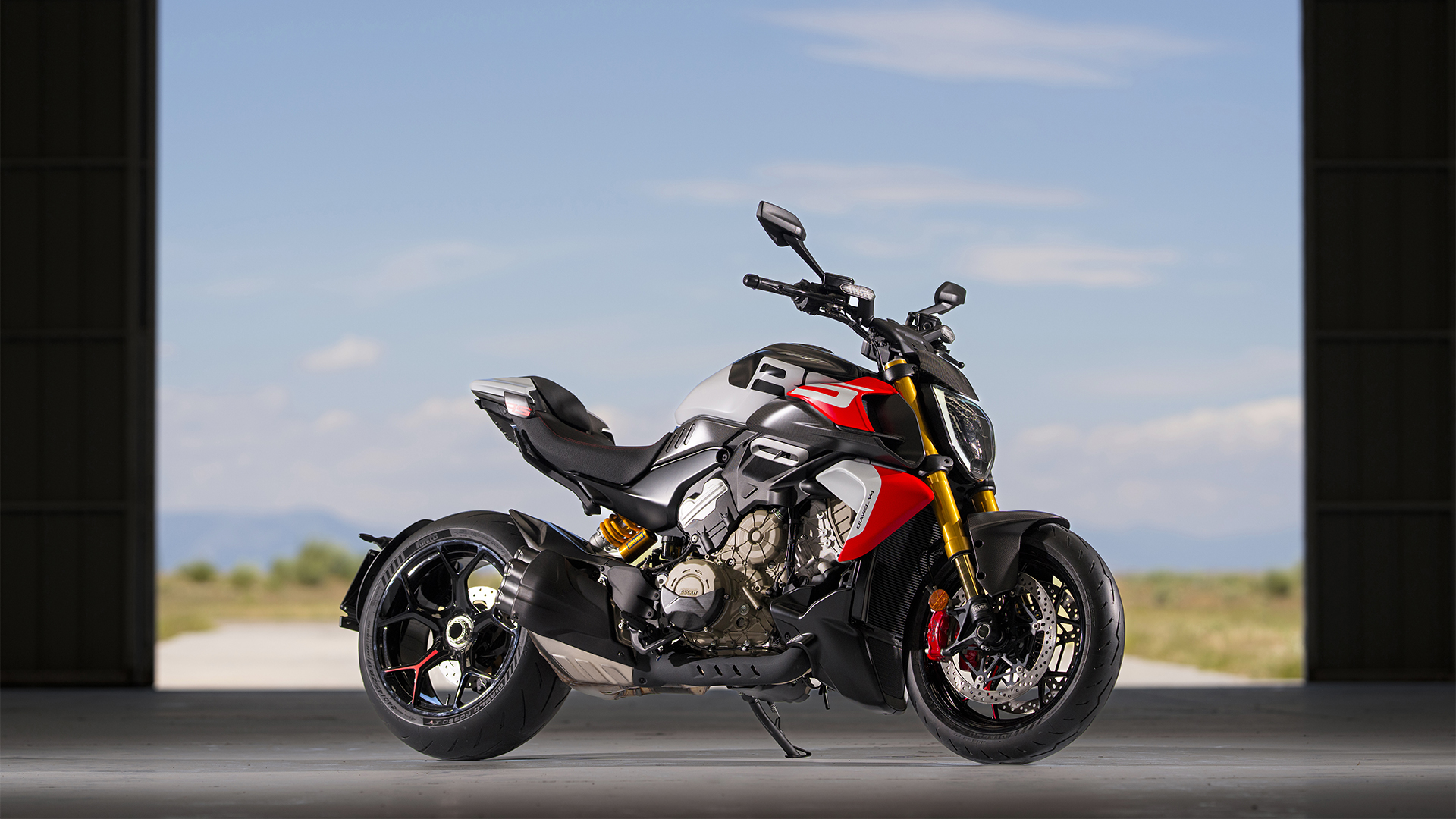 ducai diavel v4 rs 2