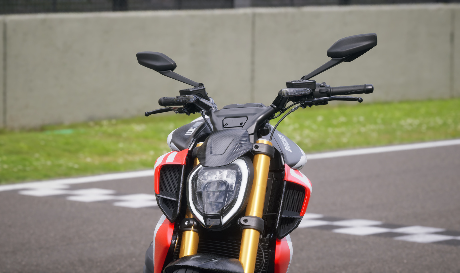 ducai diavel v4 rs 4