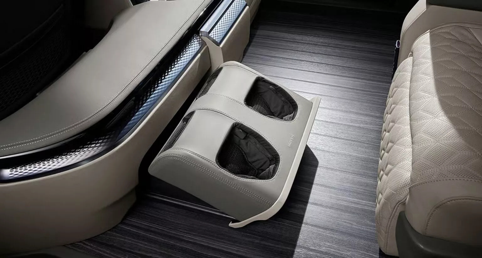 kia carnival hi limousine 2026 14