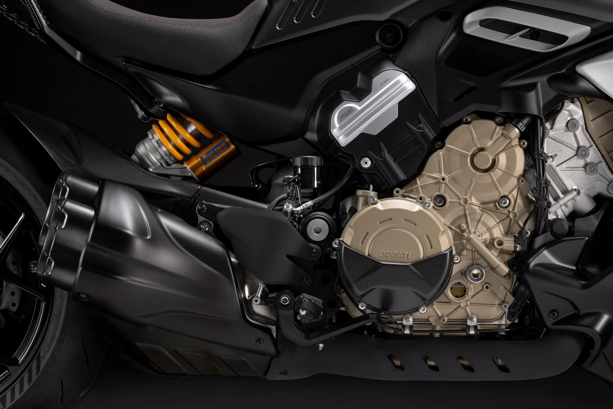 z702283342749249a0236c64e5a094eb420eca9b594ae5