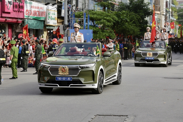 3369149 15651e7e8e92ec575f076144fc208b44