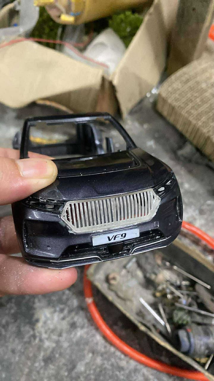 5416863778103680280838542729411361579104652n