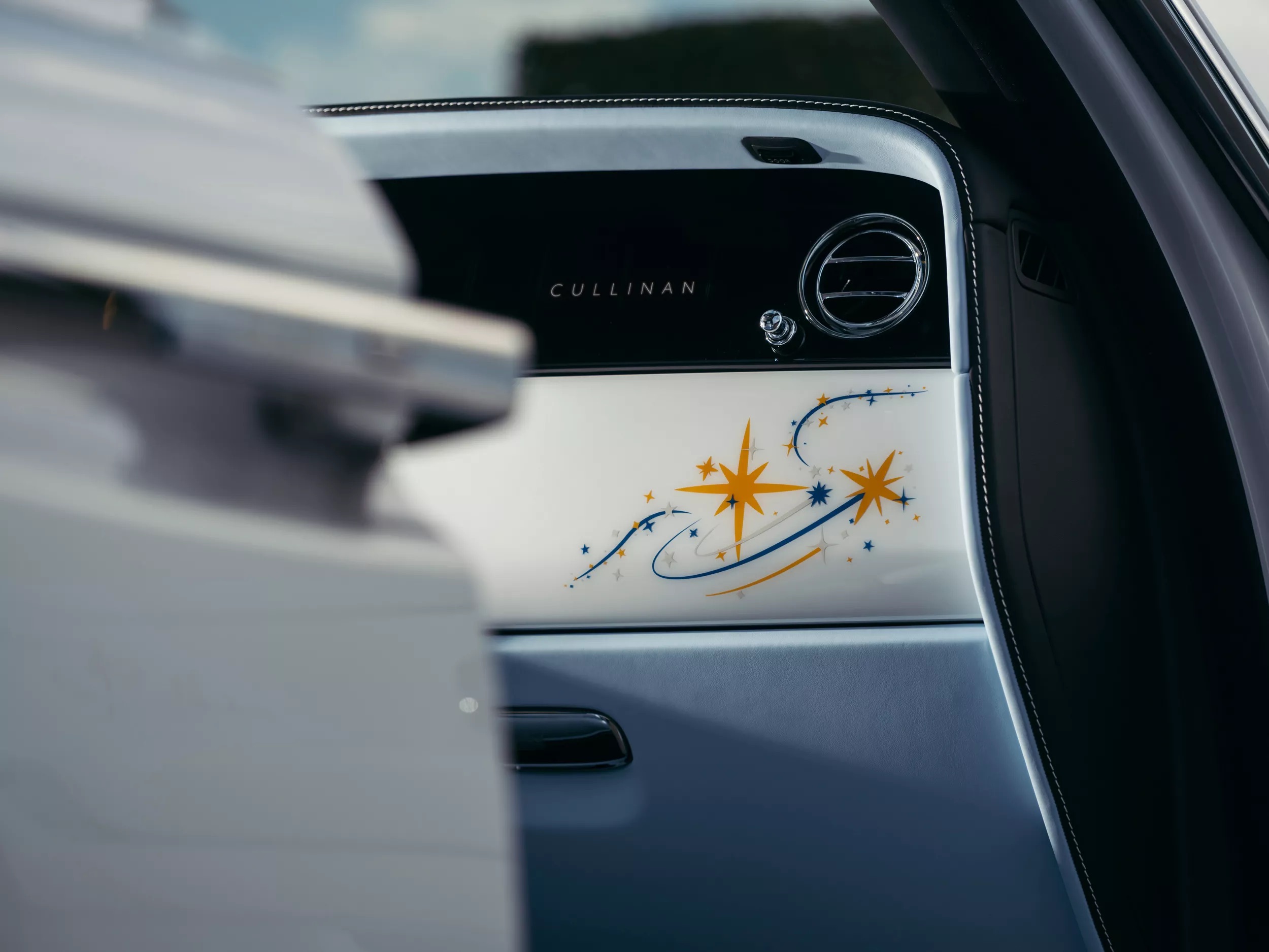 rolls royce cullinan cosmos 917 7