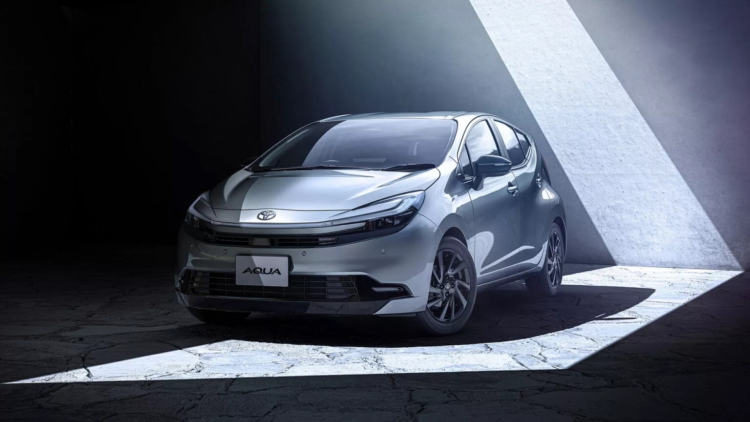 toyota aqua 2025