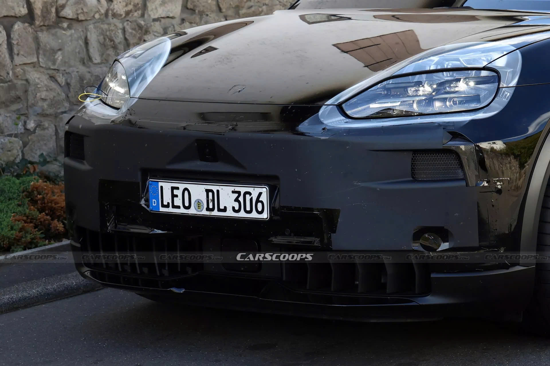 z7030445490647093e98e8870013ef4ffe63b4bf102a47