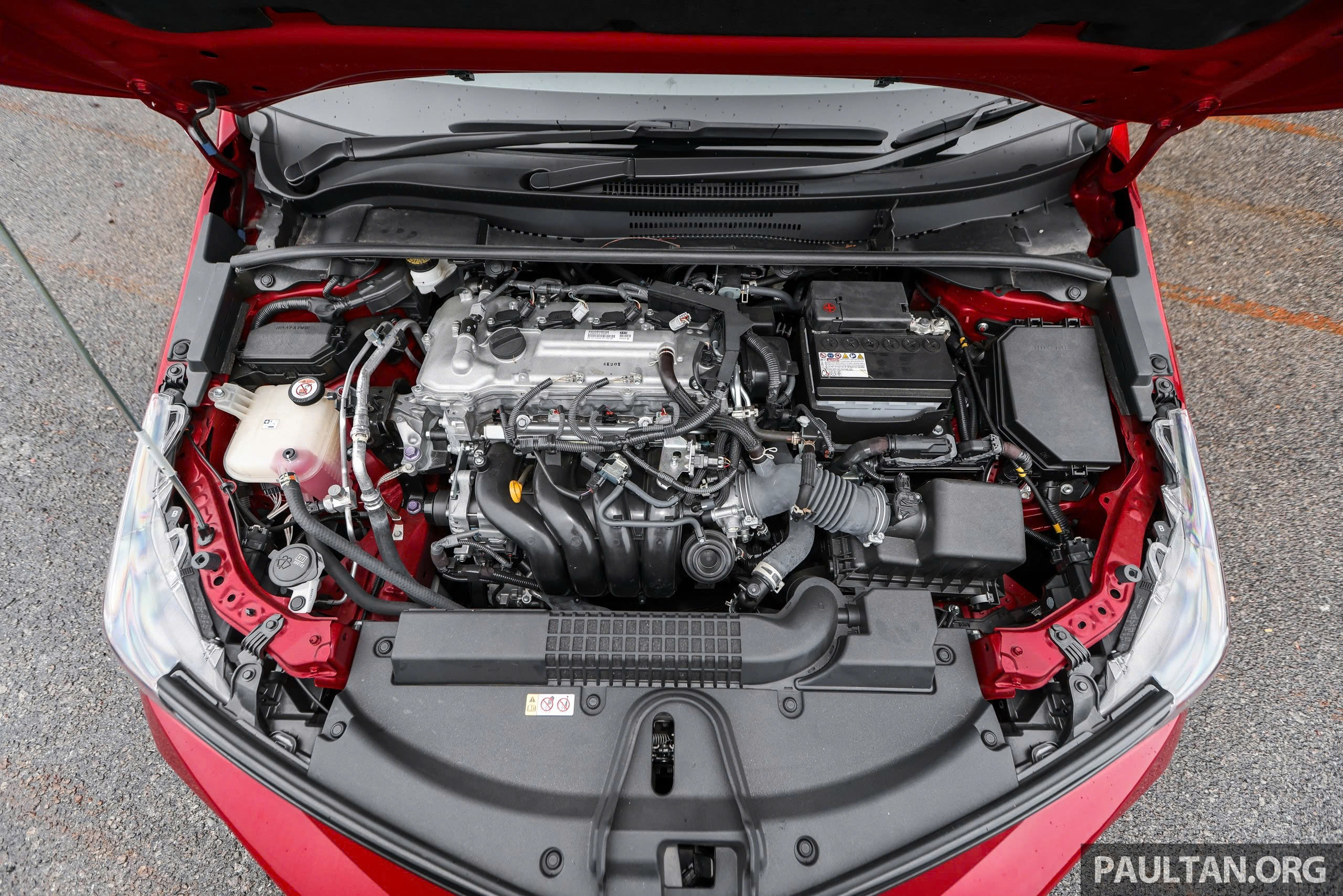 z7031032566222ca646be6c5c36d772db3ffd993a2ab5b