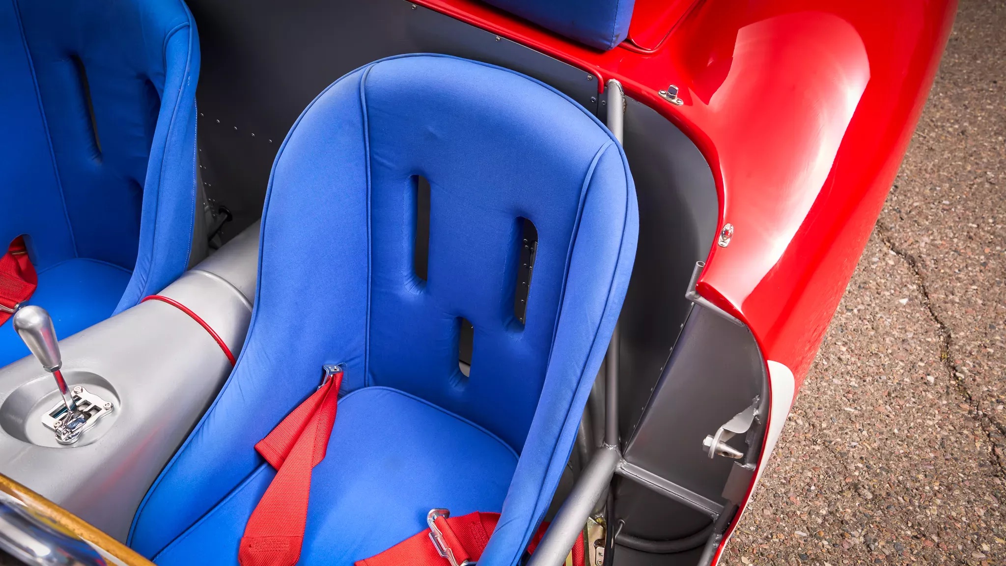 ferrari 250 testa rossa replica 16