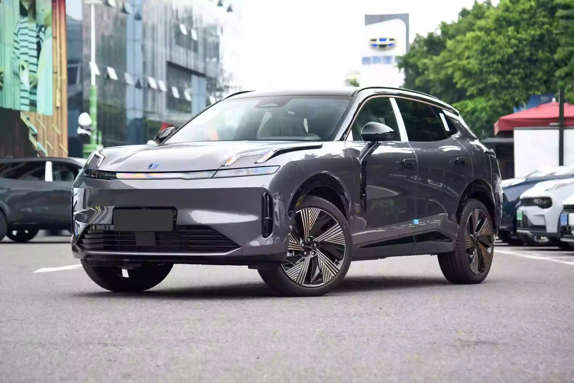 z7074030890068f790df221e024441e87cf90294879bcf