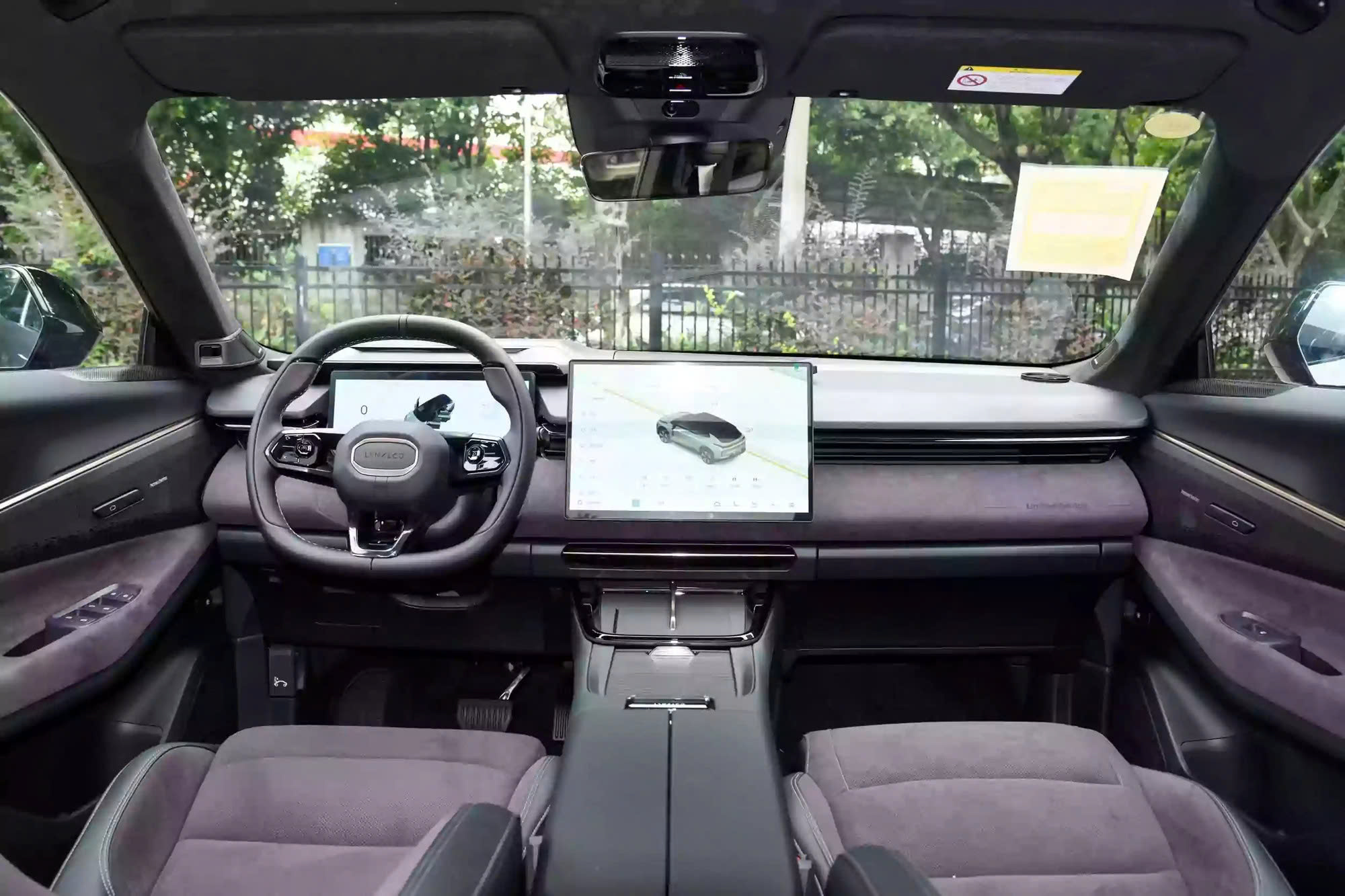 z707403091595212200df2ccafe976e35e7b57969e12cb