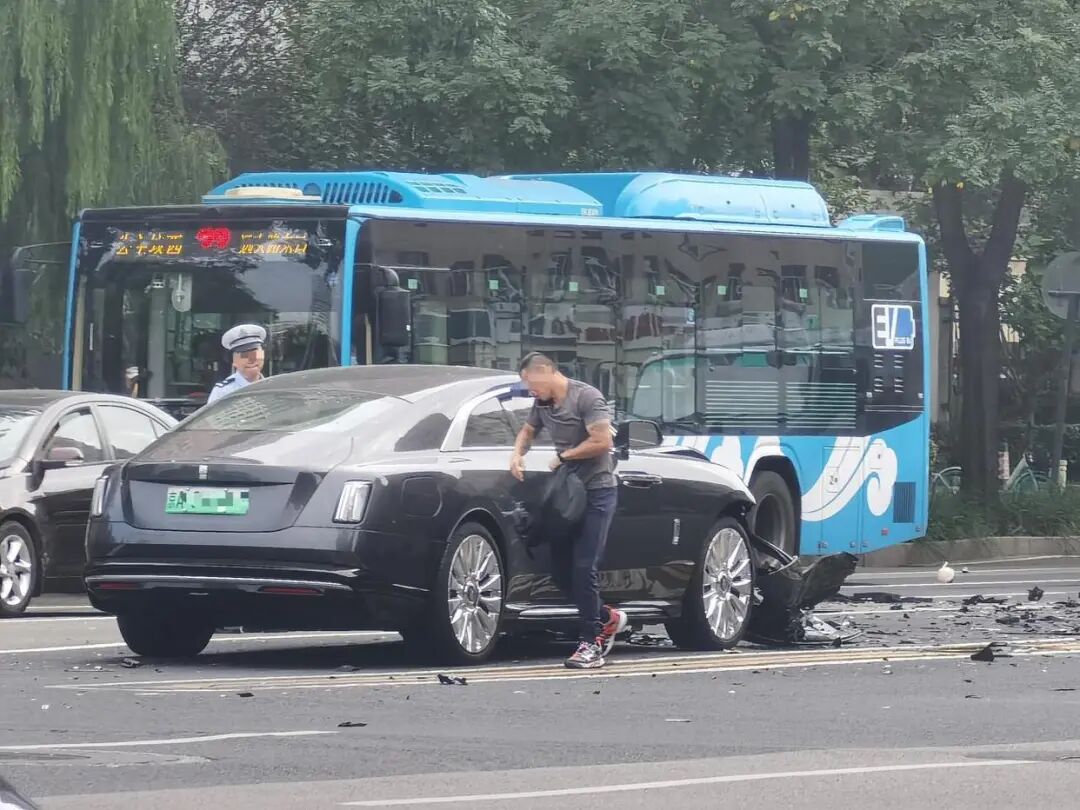 b317df51b8de29a894659896d9d9031f 1759554667830