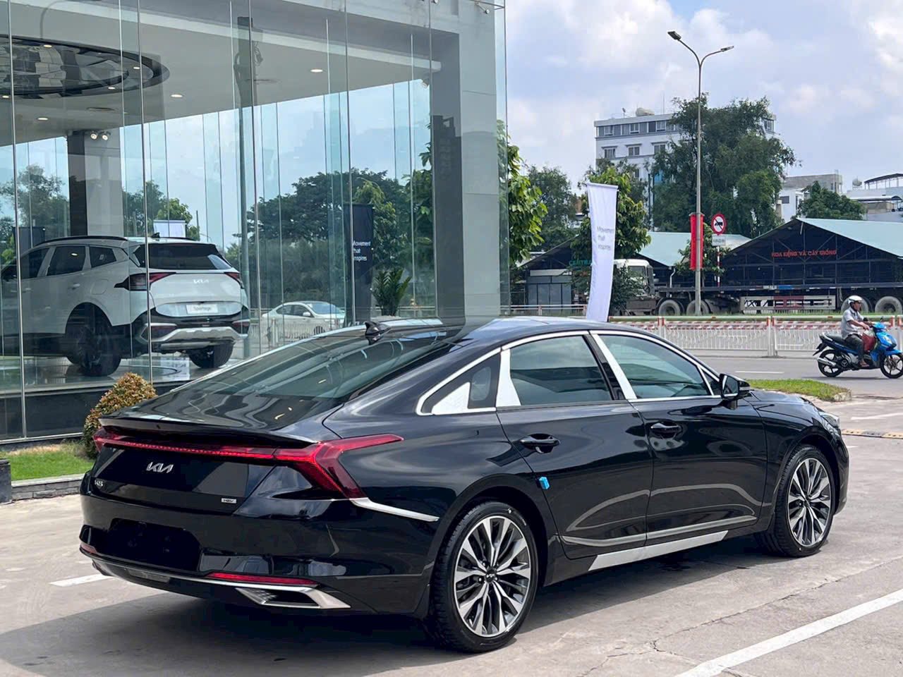 55835786713035535182359981513929275532688966n