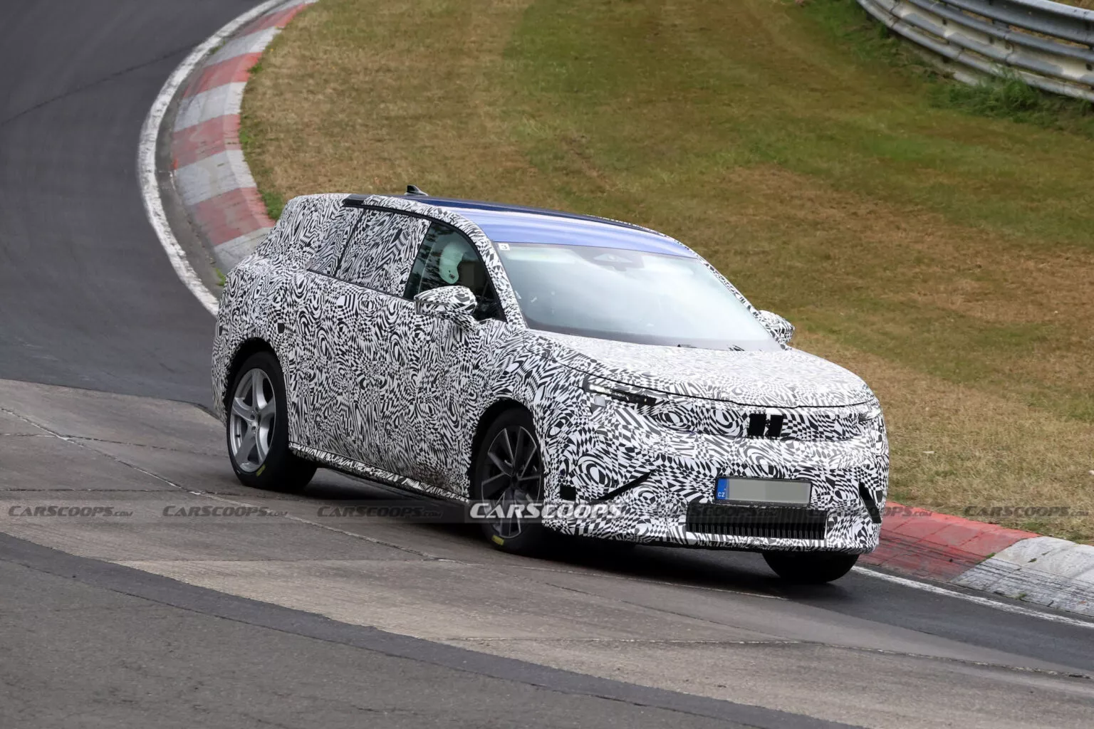 skoda vision 7s prototype 00008 1536x1024