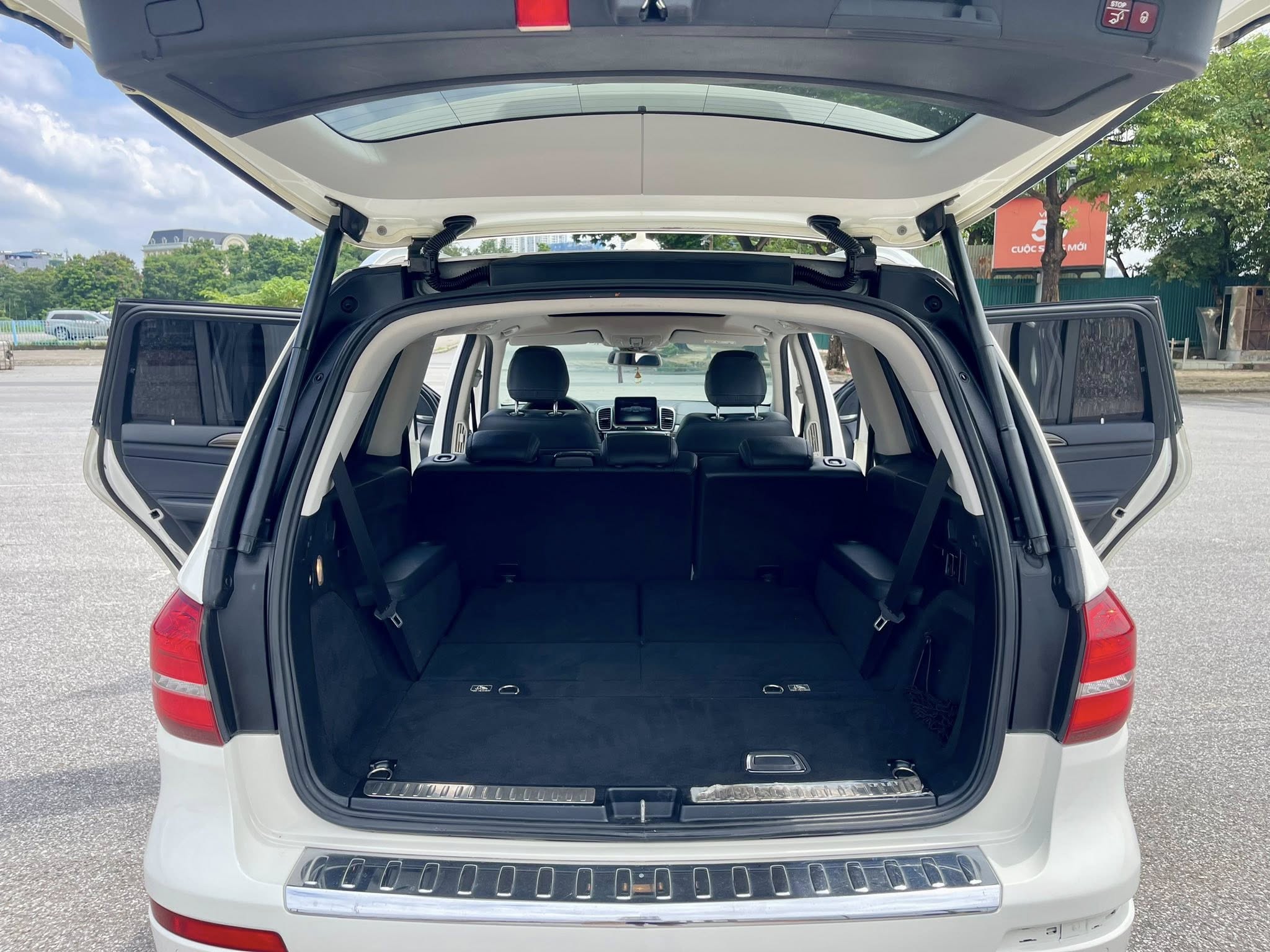 55282291342389645429902162782491704793448600n