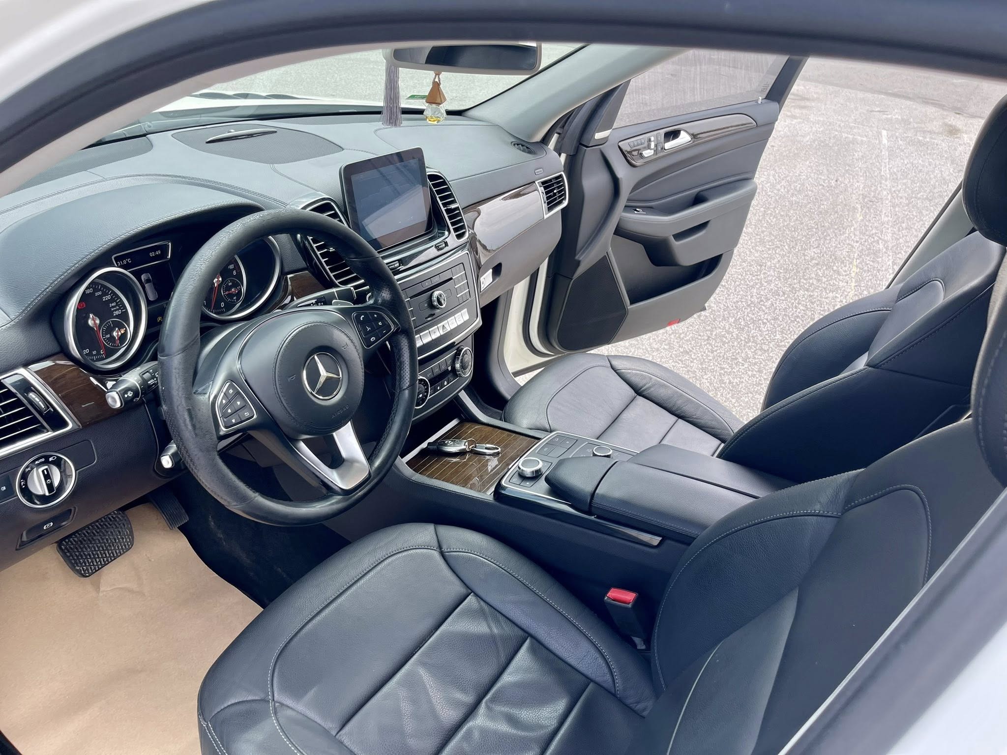 554564642423896447965688942972761679044098n