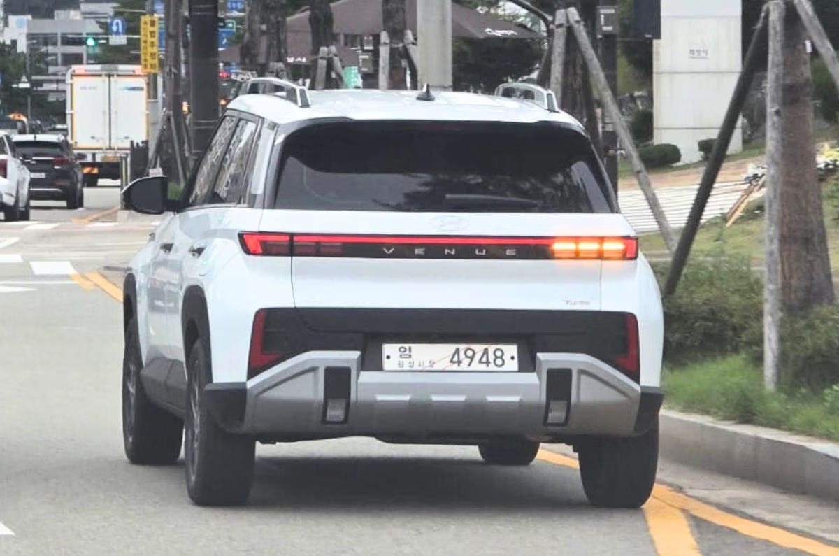 hyundai venue 2026 2