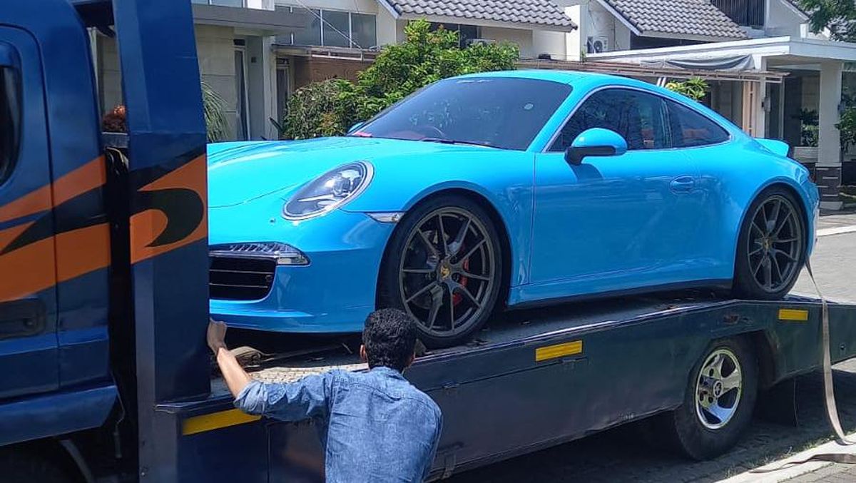 lua dao mua sieu xe 13