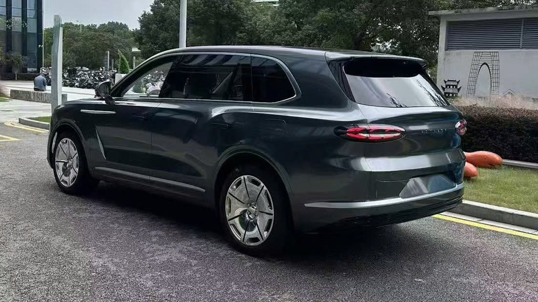 z712826613361102ddb50c779040be9cb37427b4a63e9c