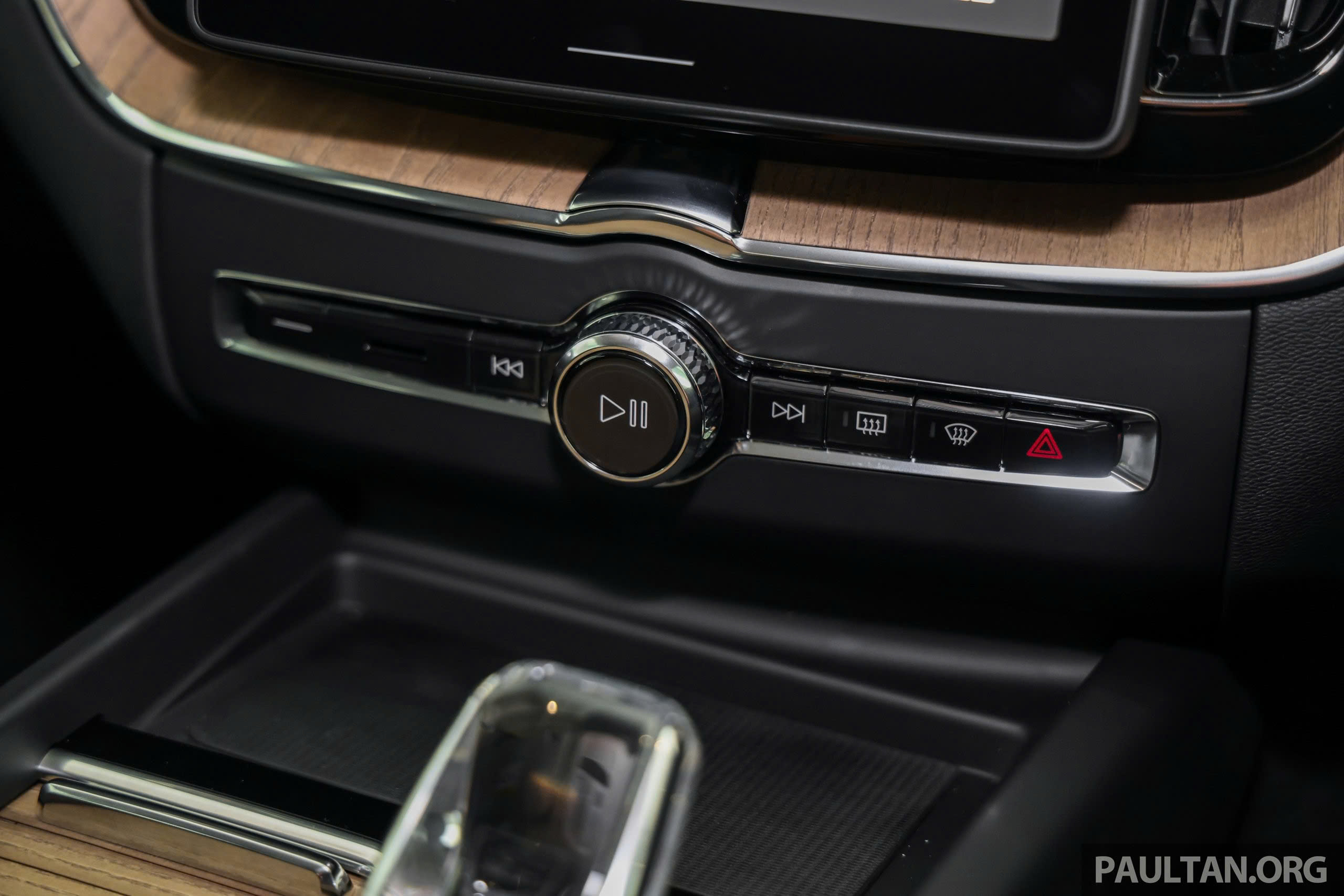 volvo xc60 facelift 17