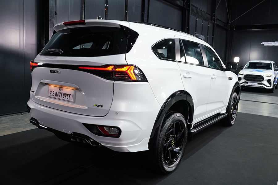isuzu mu x my2026 01