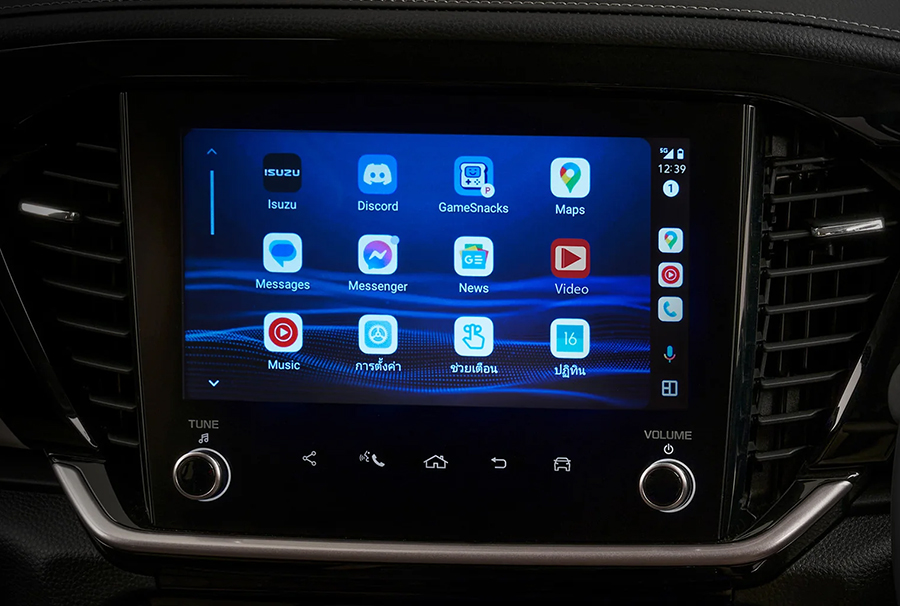 isuzu mu x ultimate 2024 interior 3