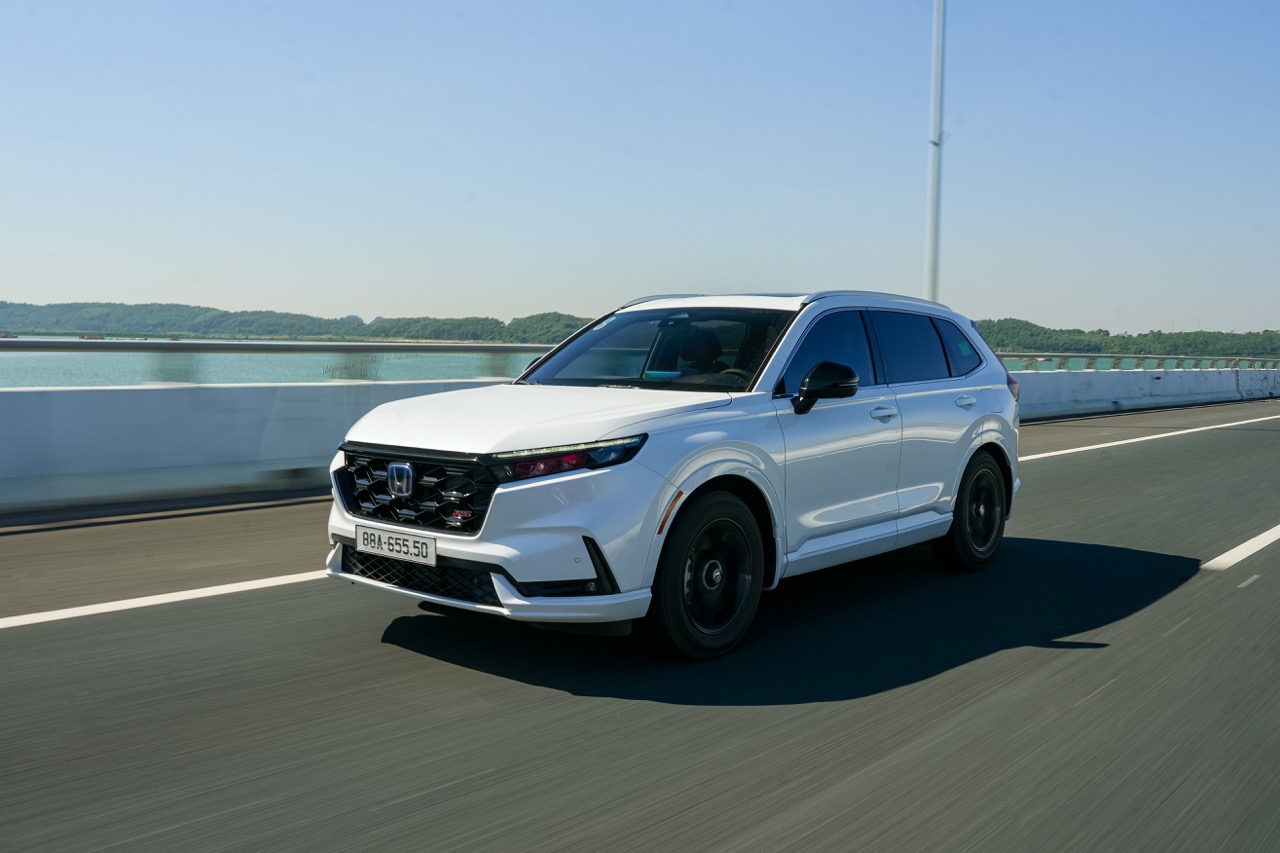 ban sao cua honda cr v 3 large