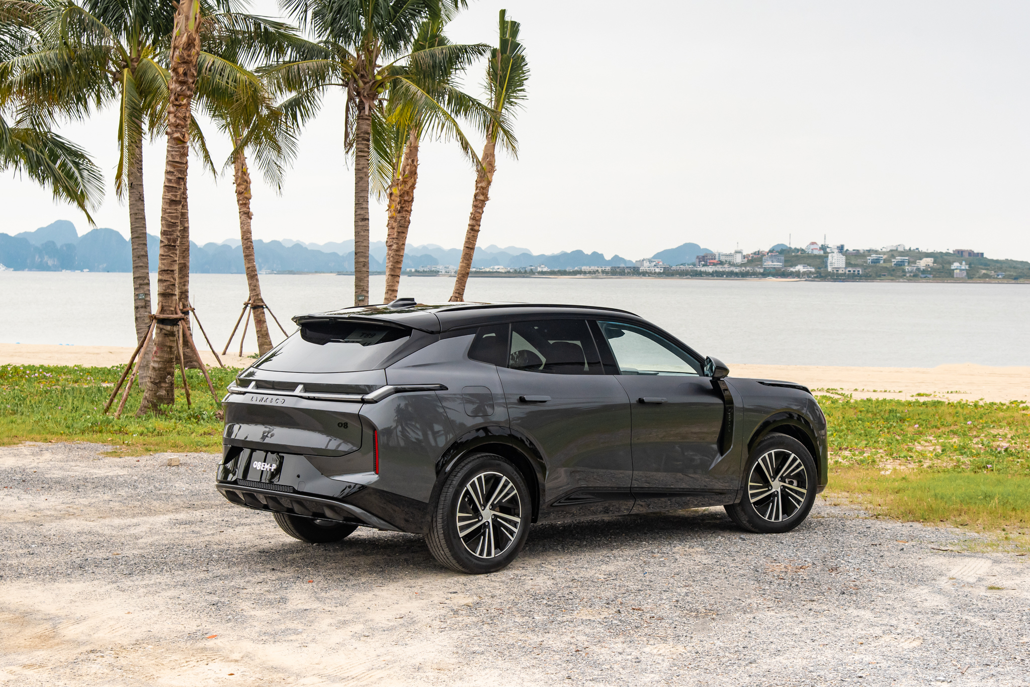 lynk co 08 review 14