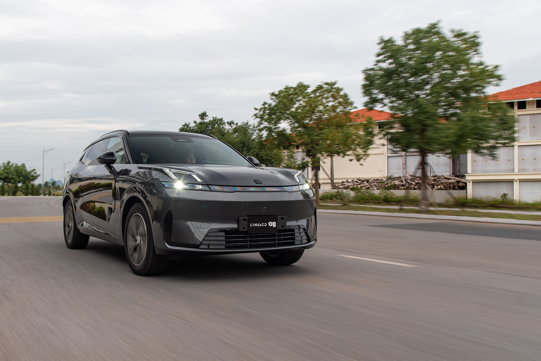 lynk co 08 review 26