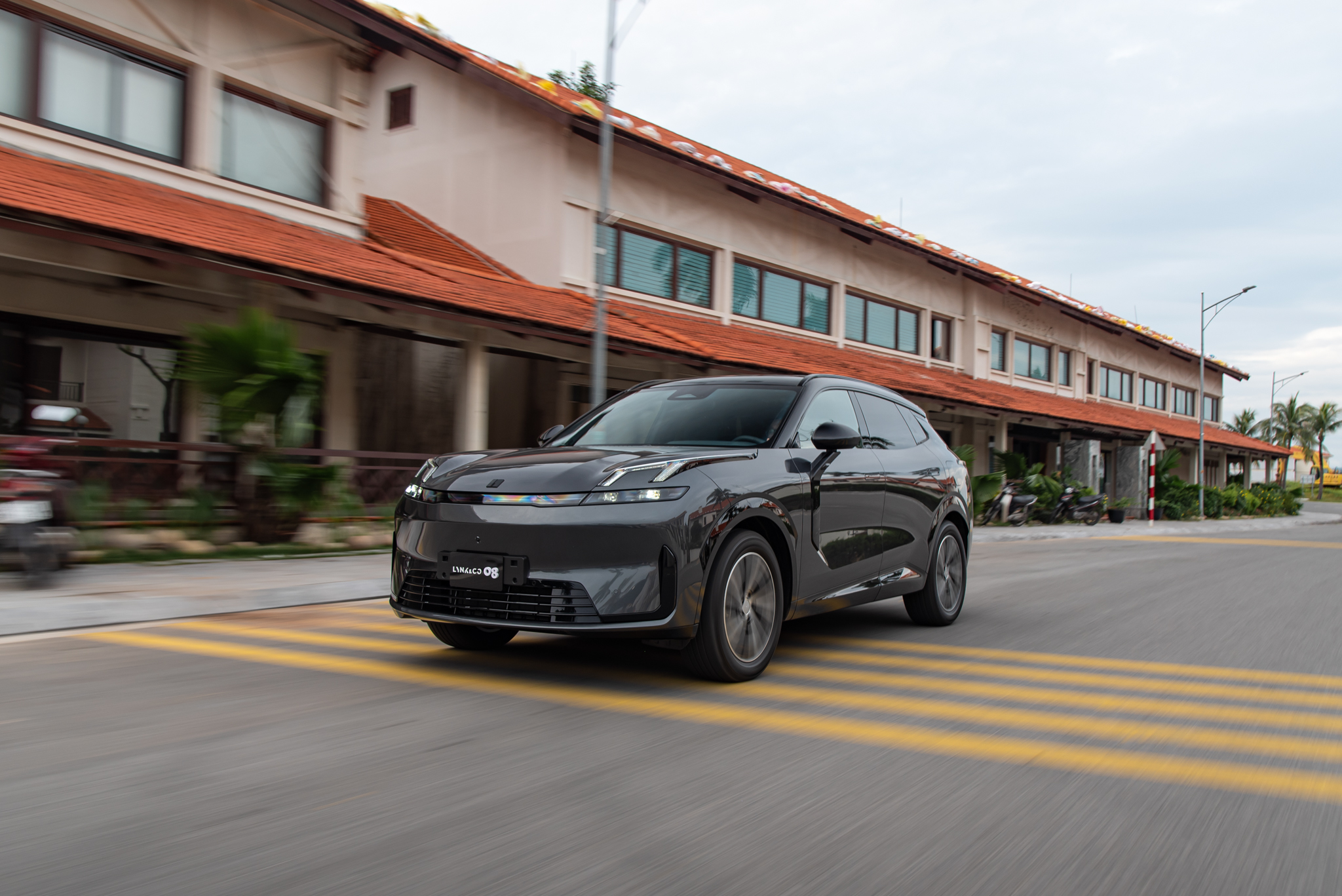 lynk co 08 review 27