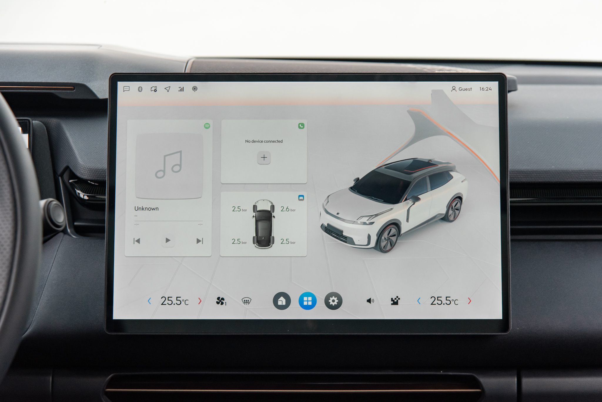 lynk co 08 review 35