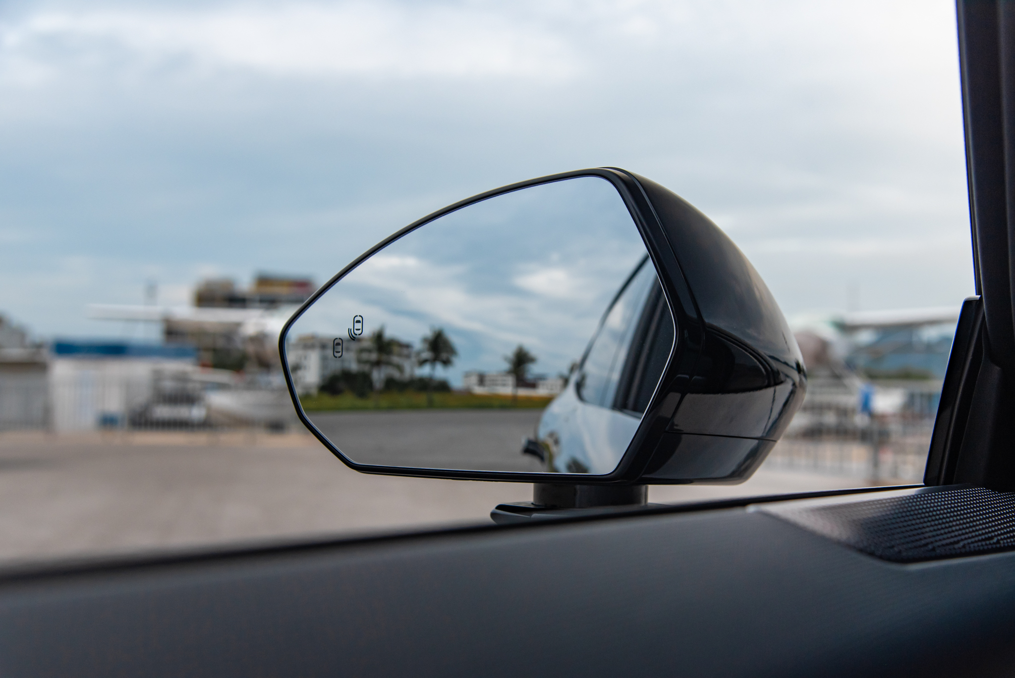 lynk co 08 review 48