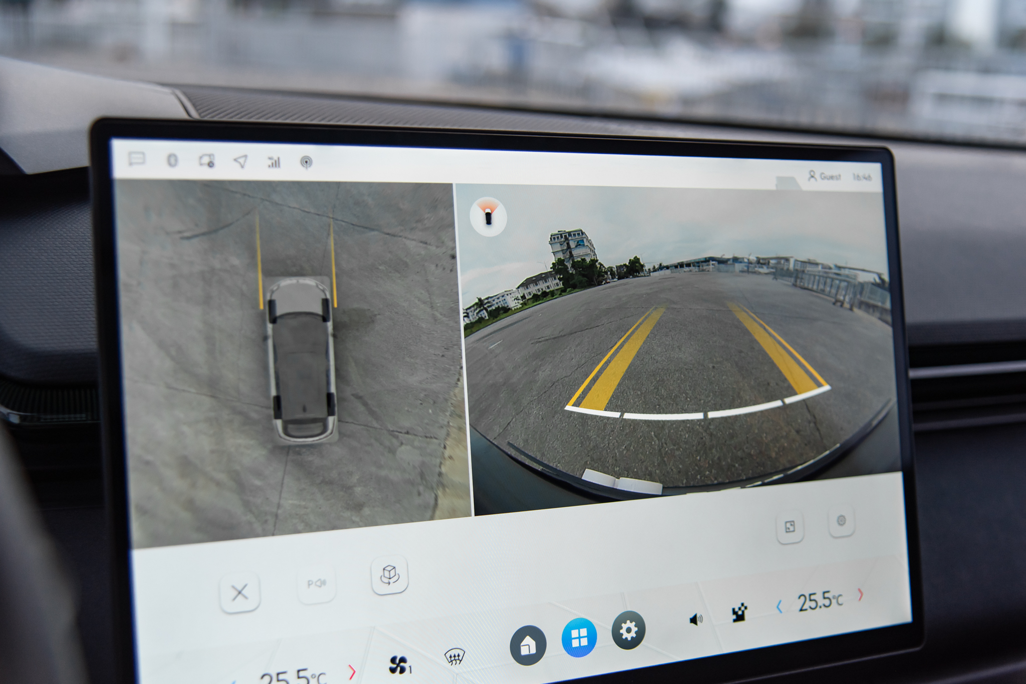 lynk co 08 review 52