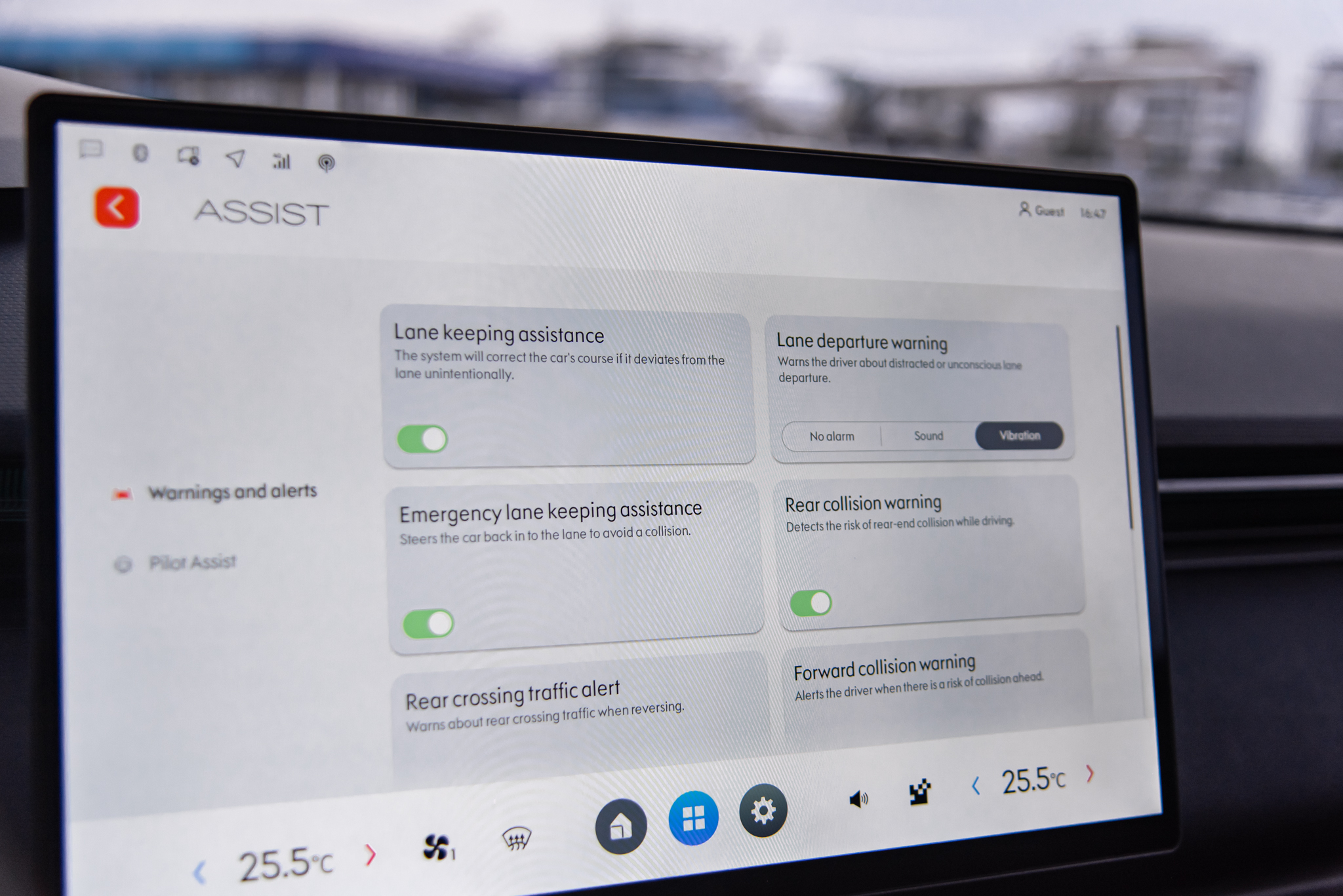 lynk co 08 review 54