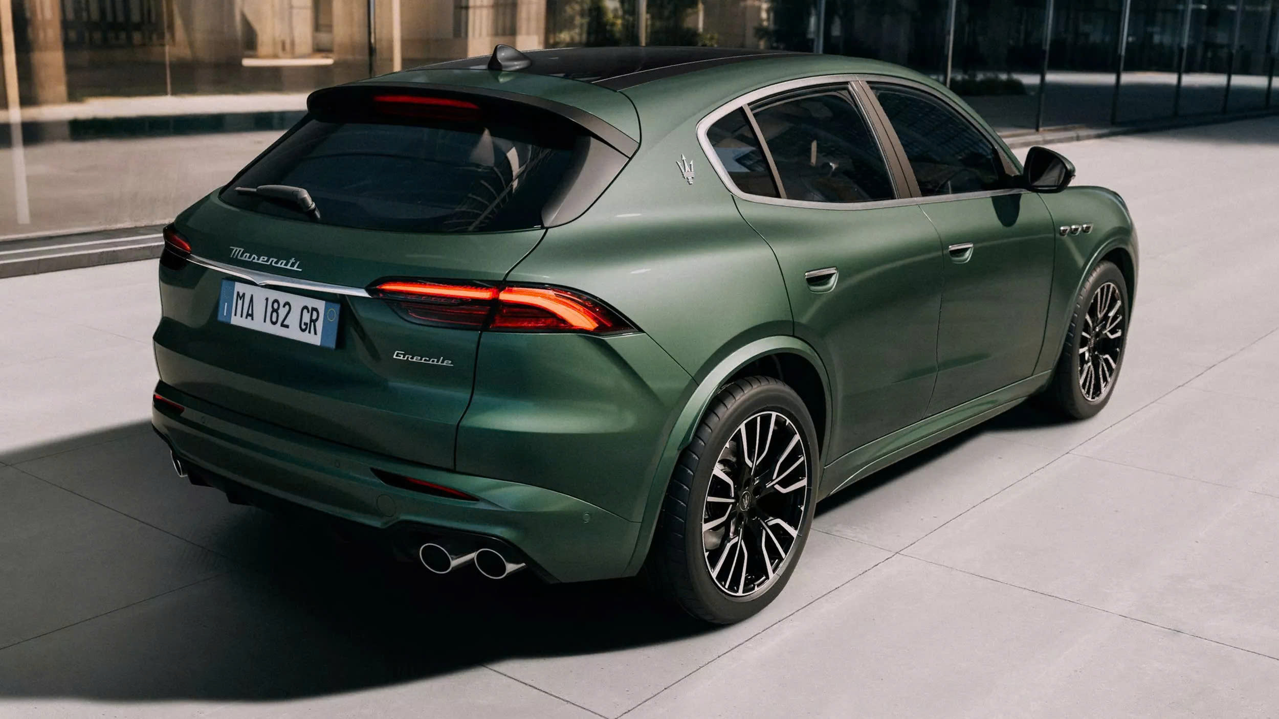 maserati grecale folgore 2