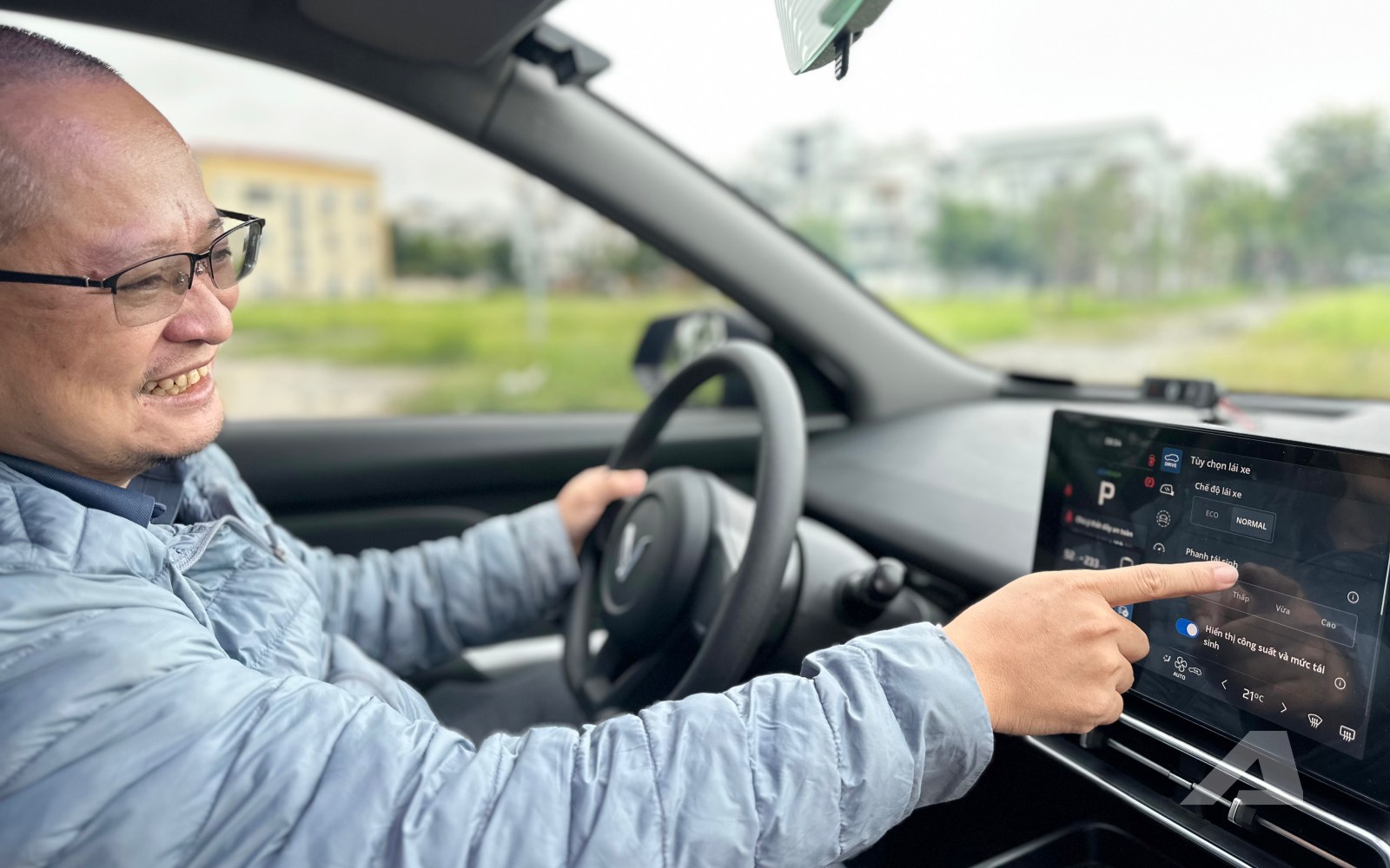 vinfast limo green img7632