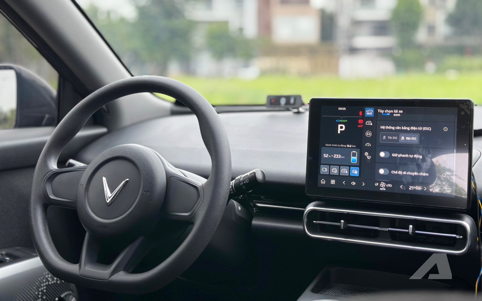 vinfast limo green img7648