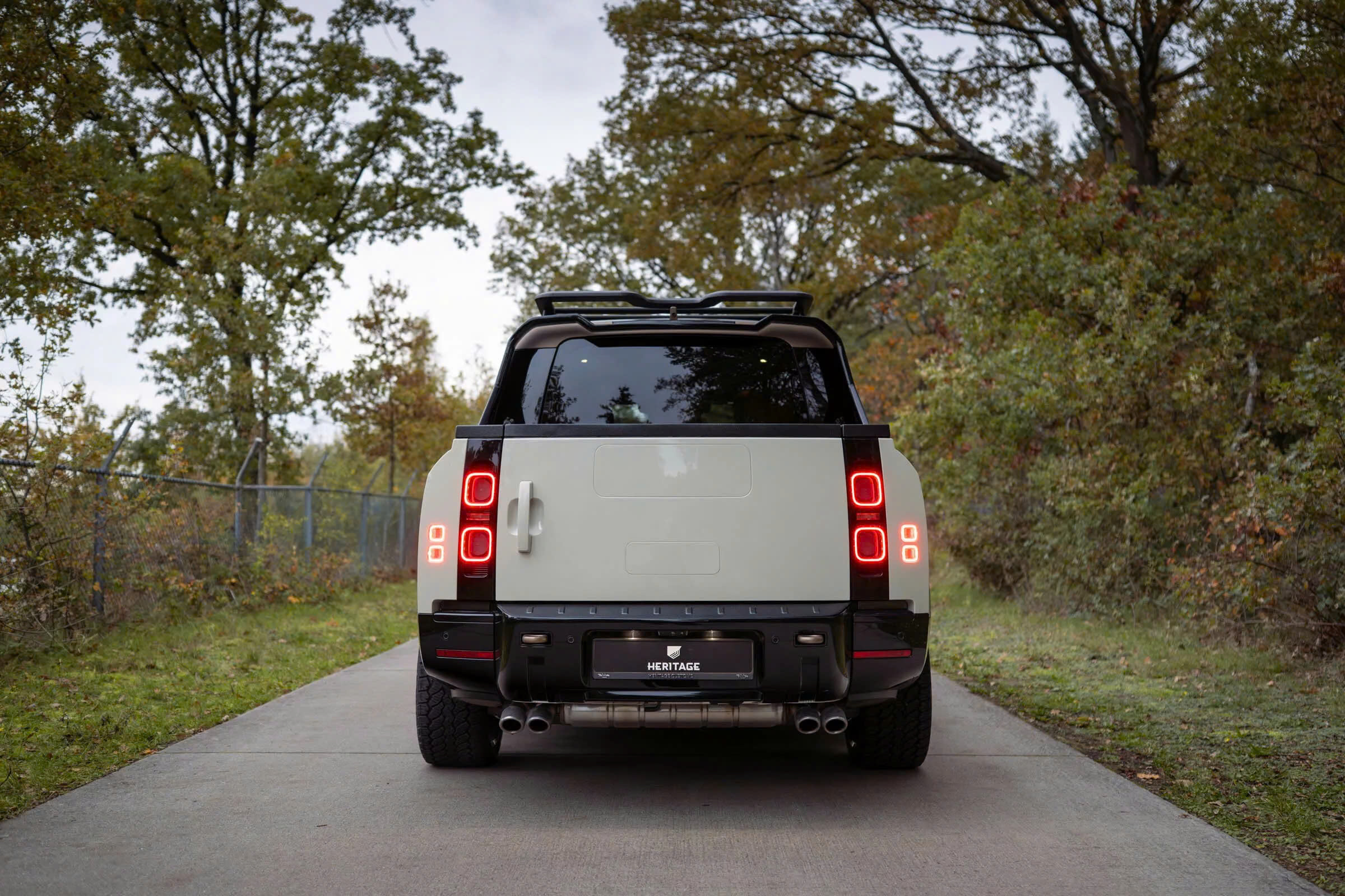 z719367820320874c41585ae8ef78192670cbd81f48f3c