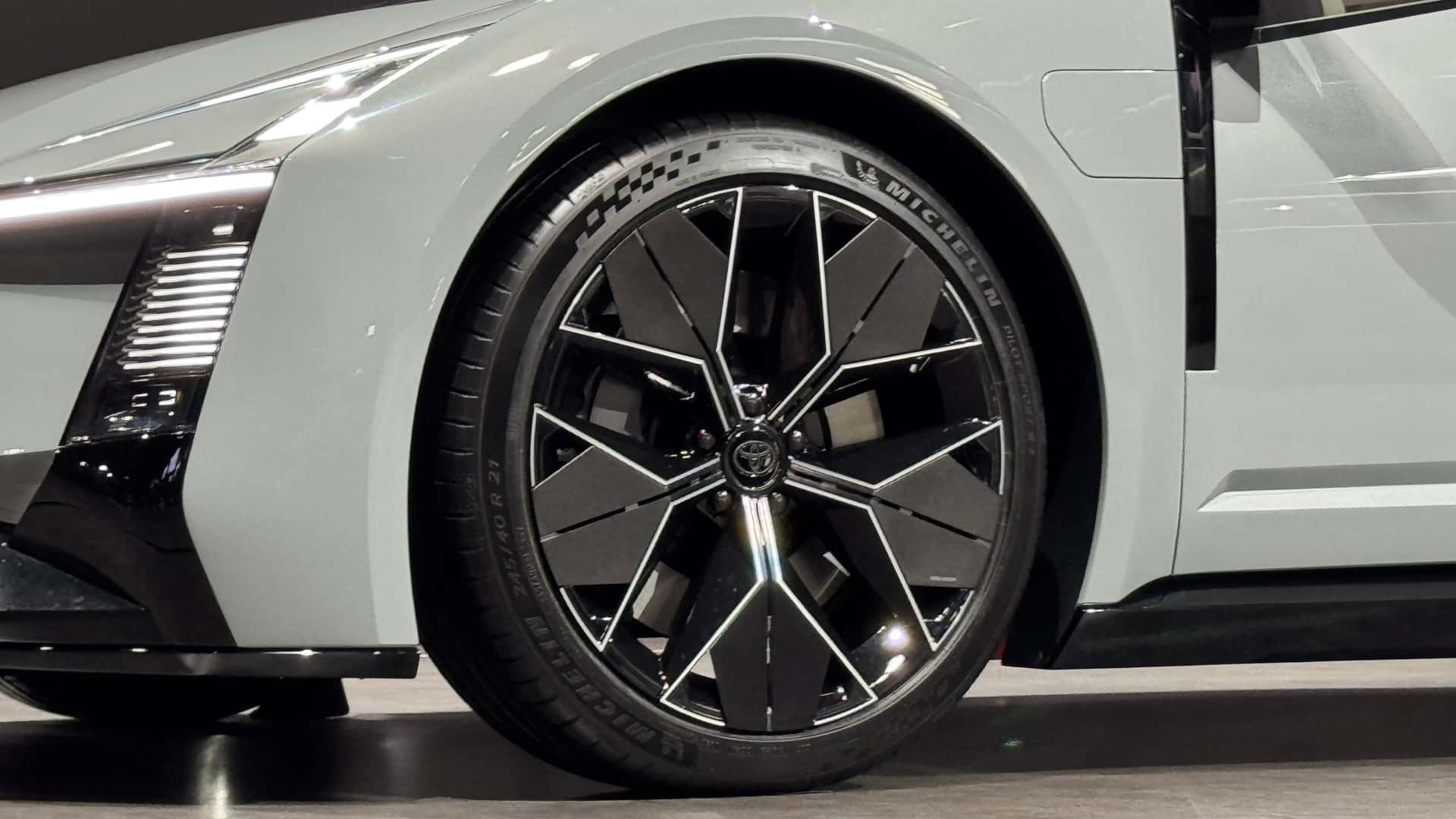 conceito antecipa nova geracao do toyota corolla fotos ao vivo 2