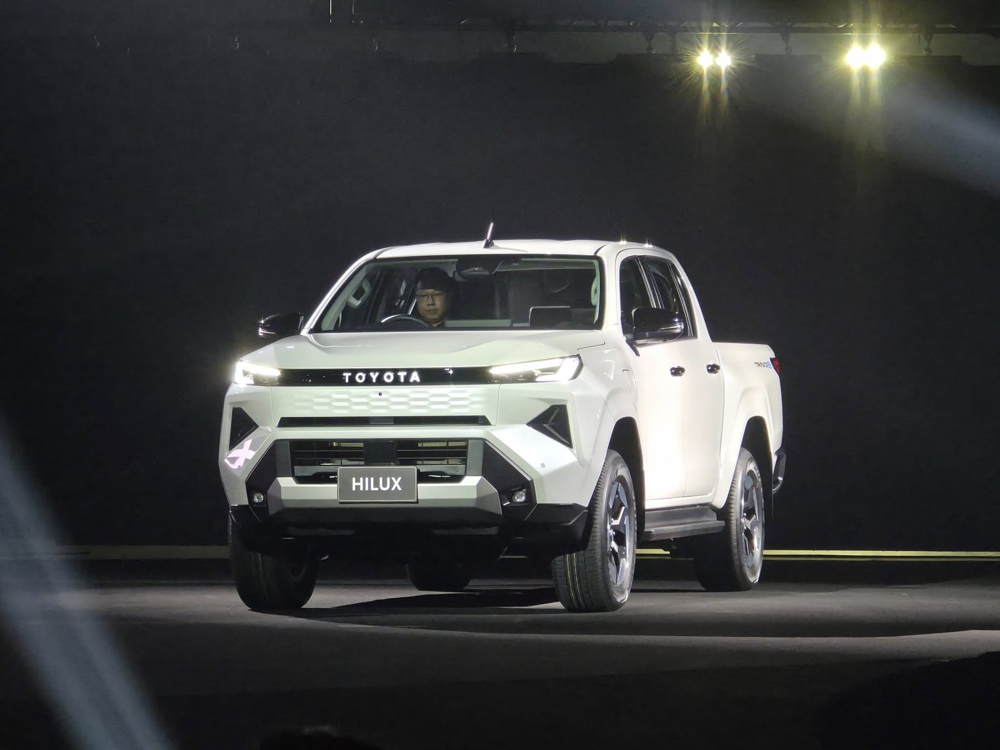 57853546235154997252576858593707720984899233n