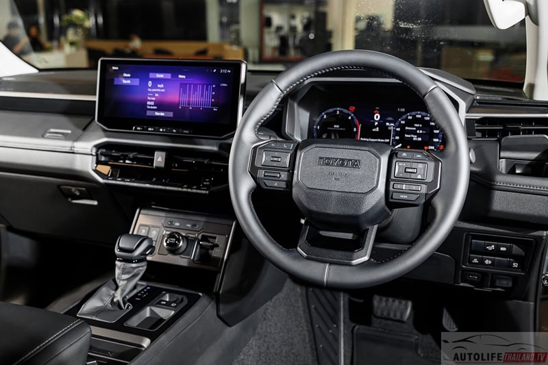 toyotahiluxtravooverland003