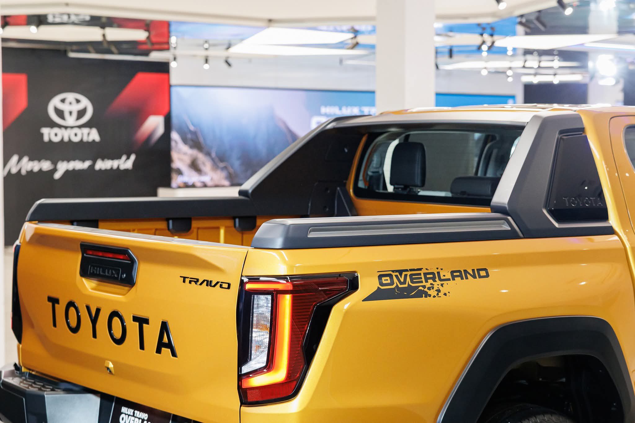 toyota hilux 2026 19