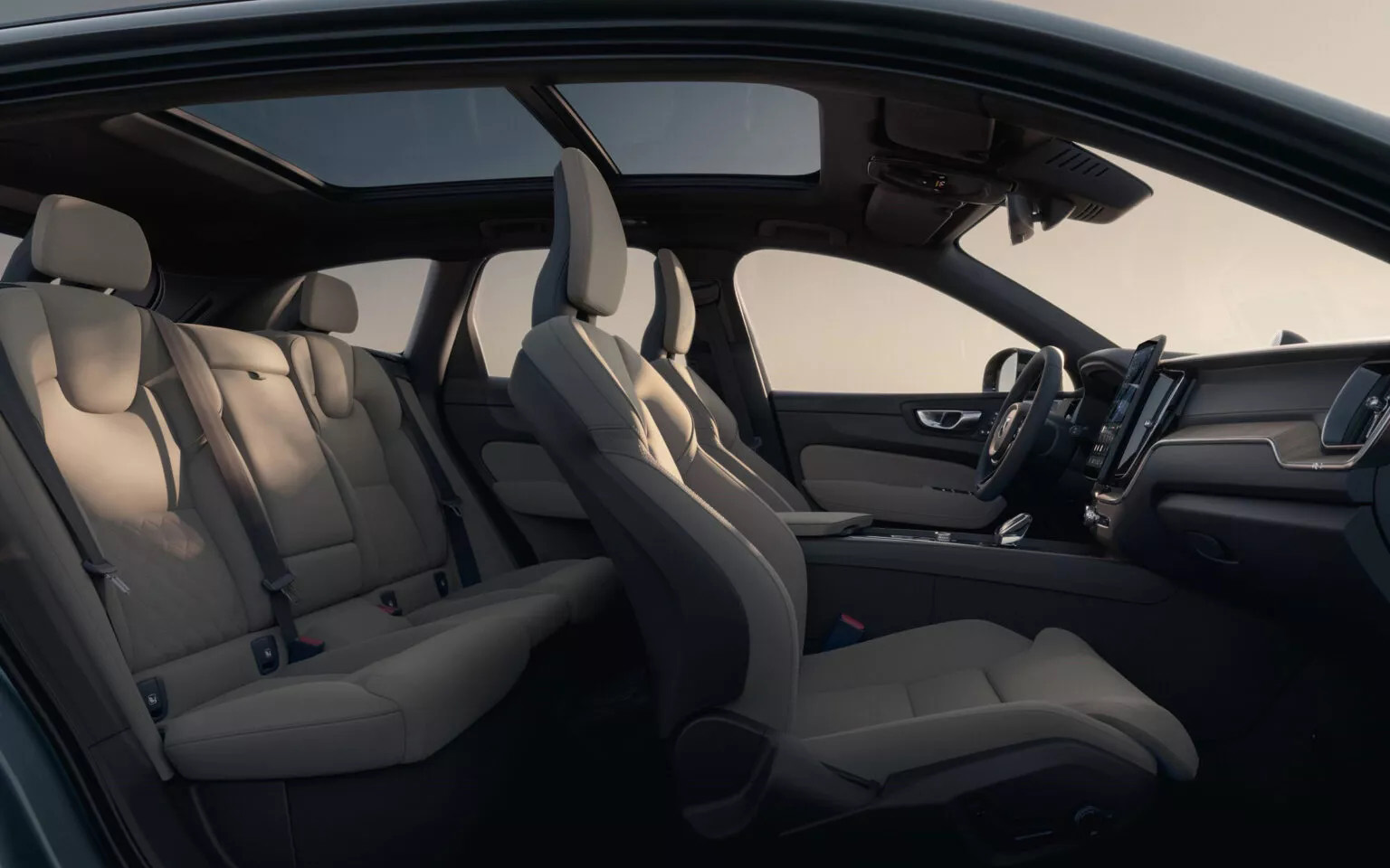 volvo xc60 2026 18 1739934105382 17399341055081375156643