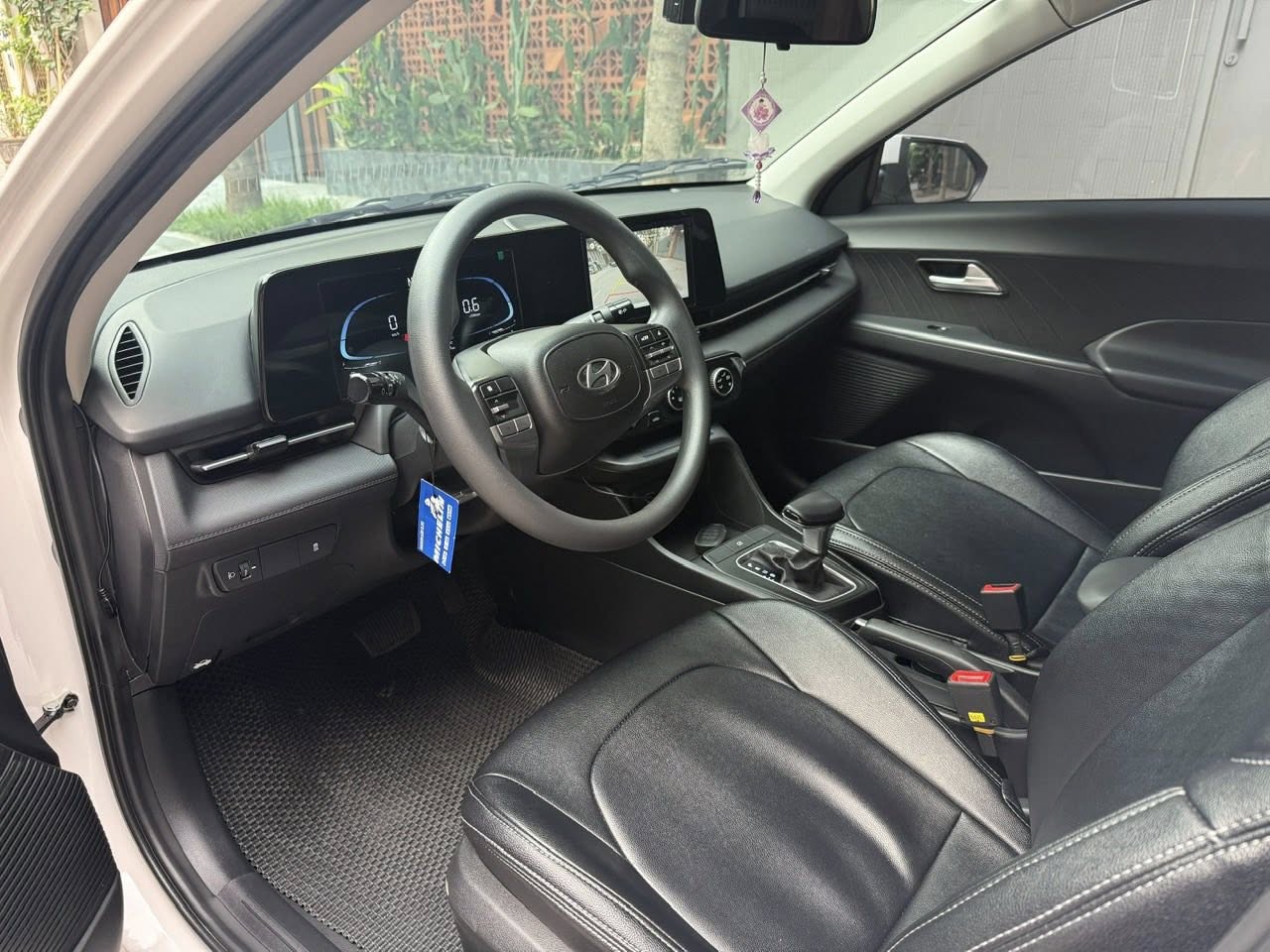 57911293022940214443979262552182159182330416n