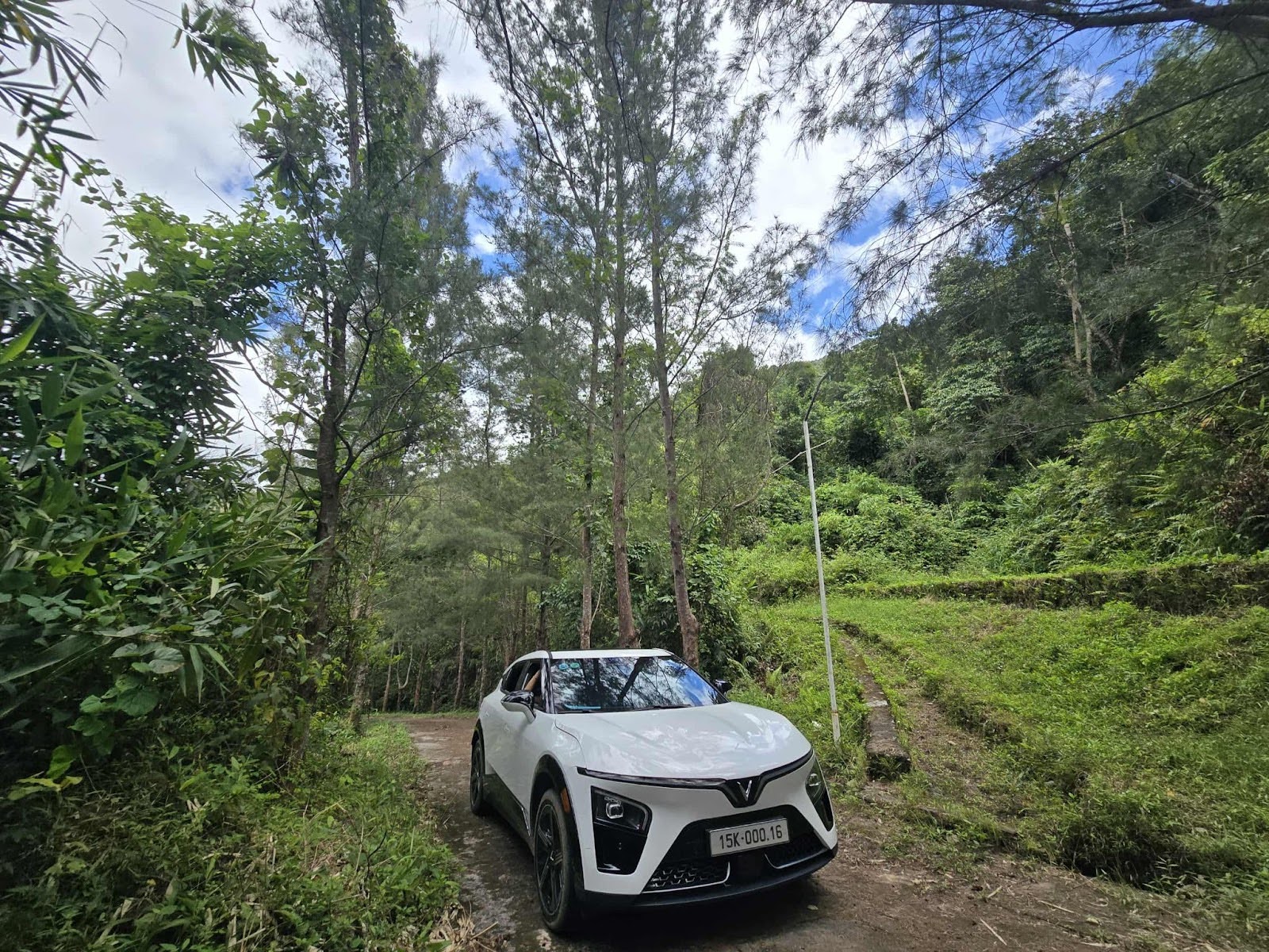 anh nghia chu xe vinfast 3