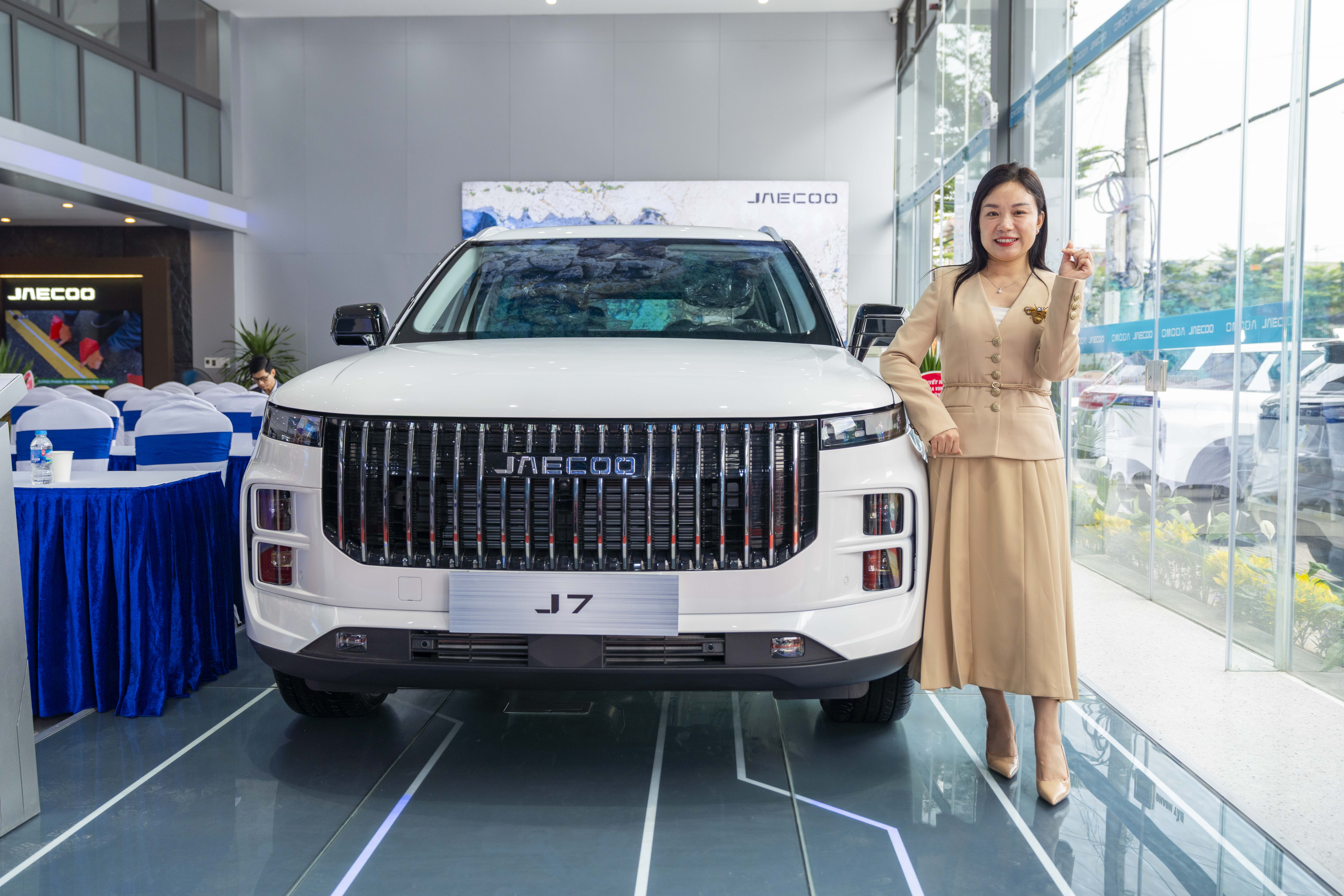 mau xe jaecoo j7