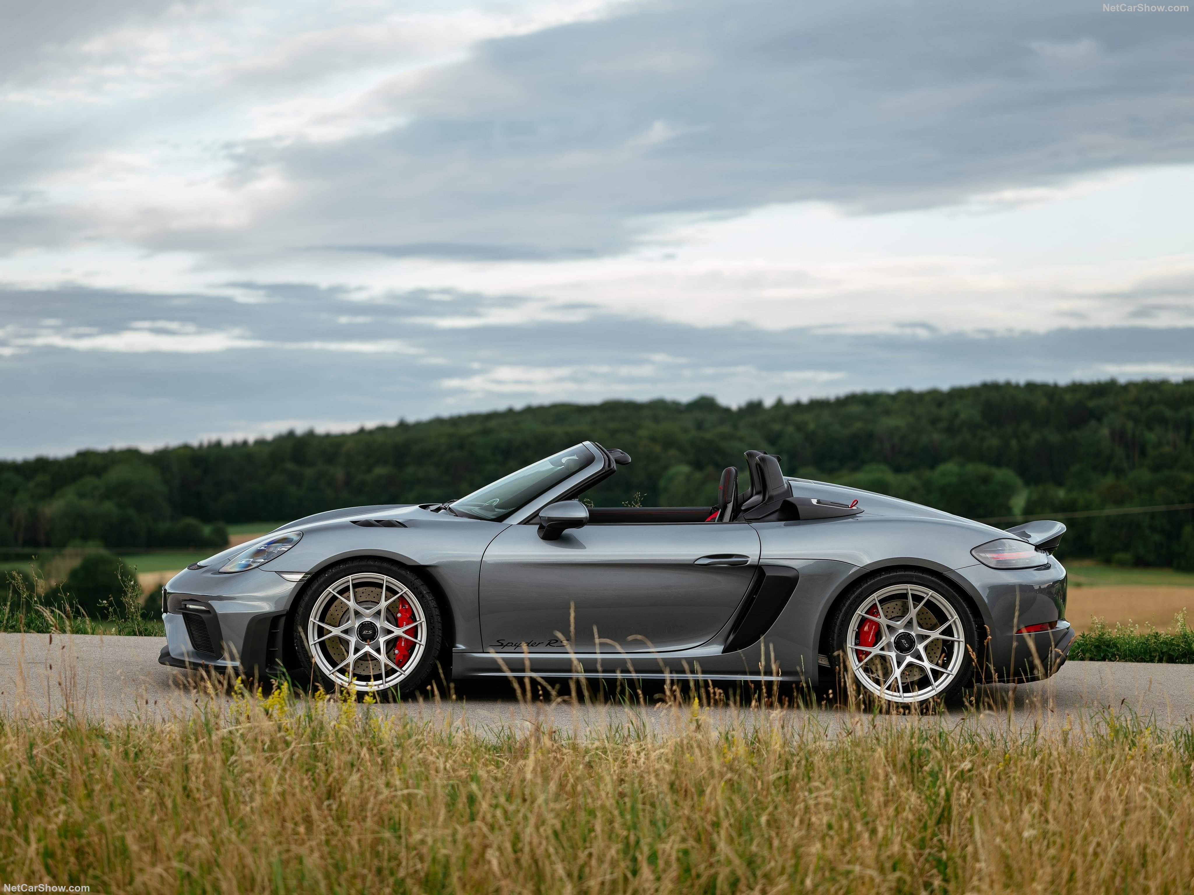 porsche 718spyderrs 2024 sideprofile0b591520