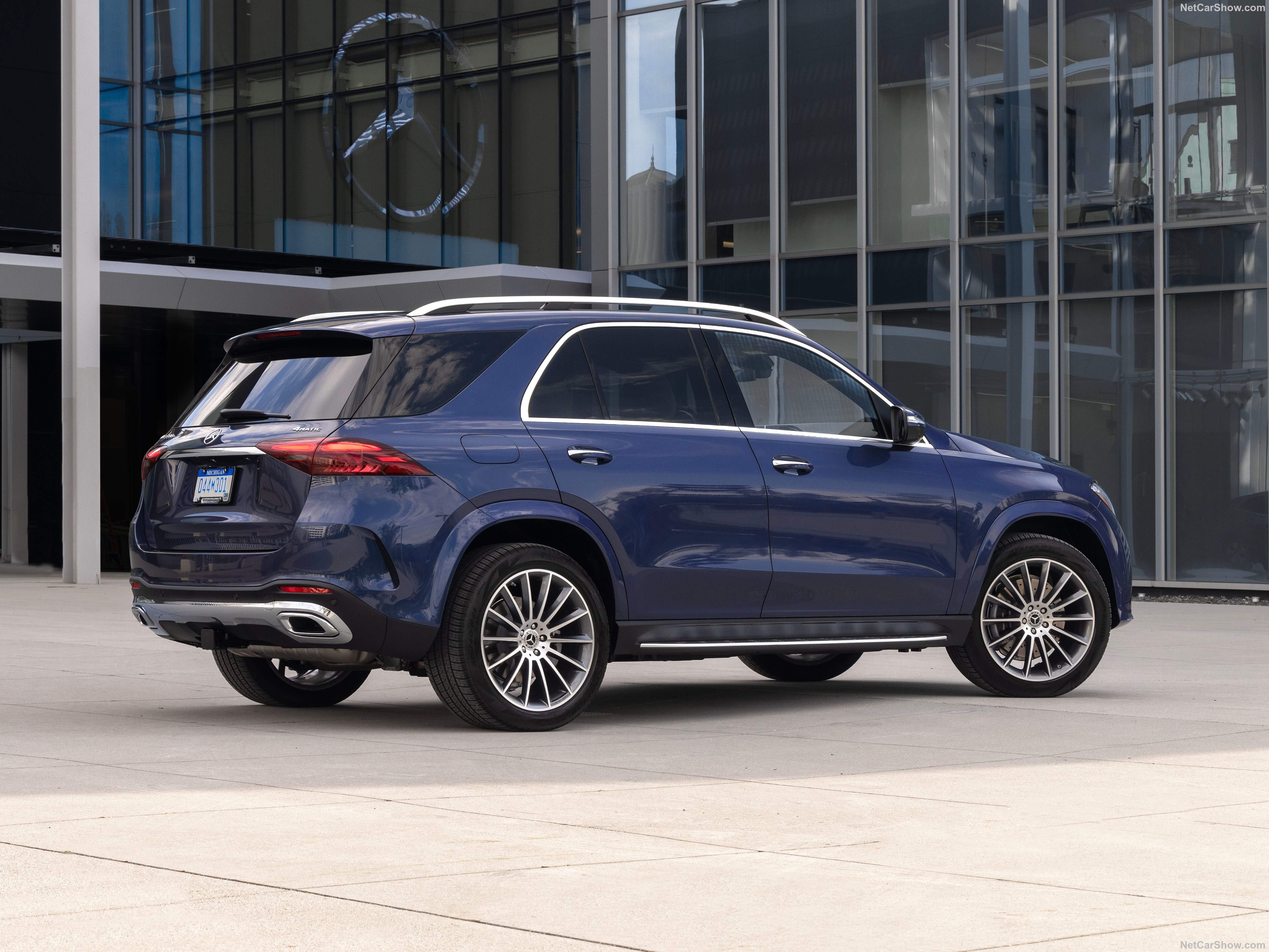 mercedes benz gle 2024 rearthree quarter147824ef