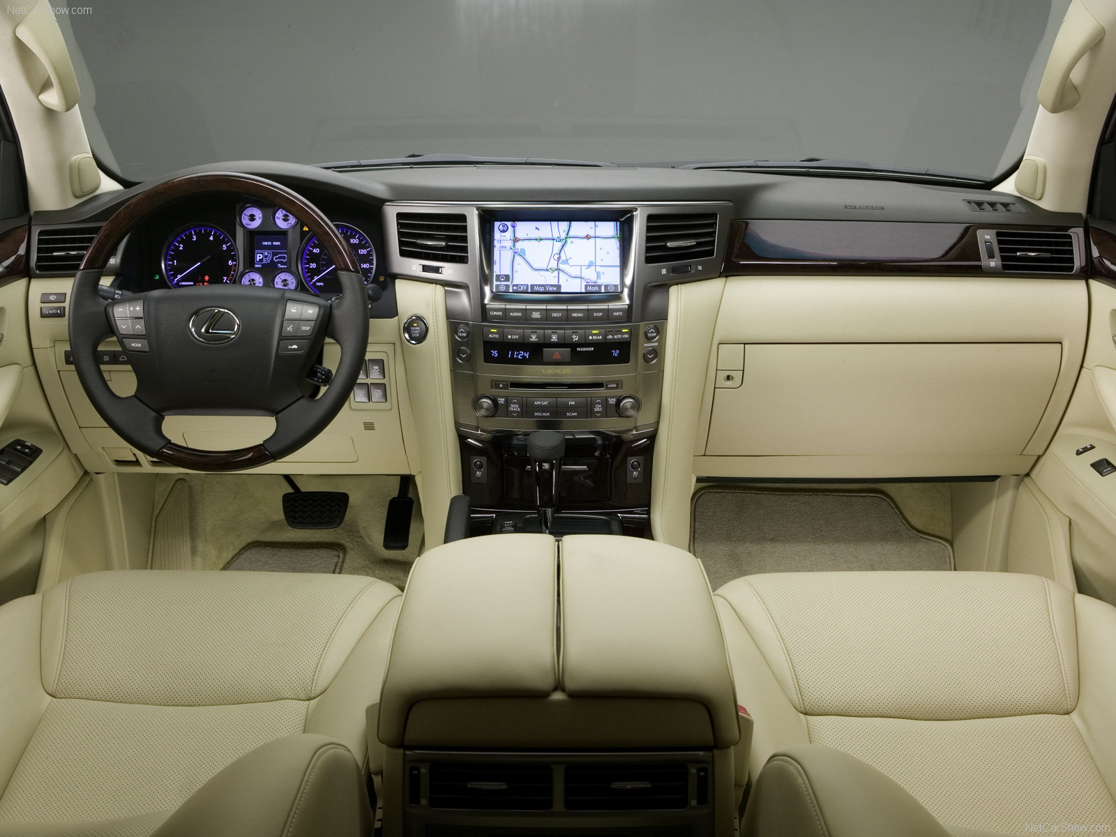 lexus lx570 2008 interior01ff02a9