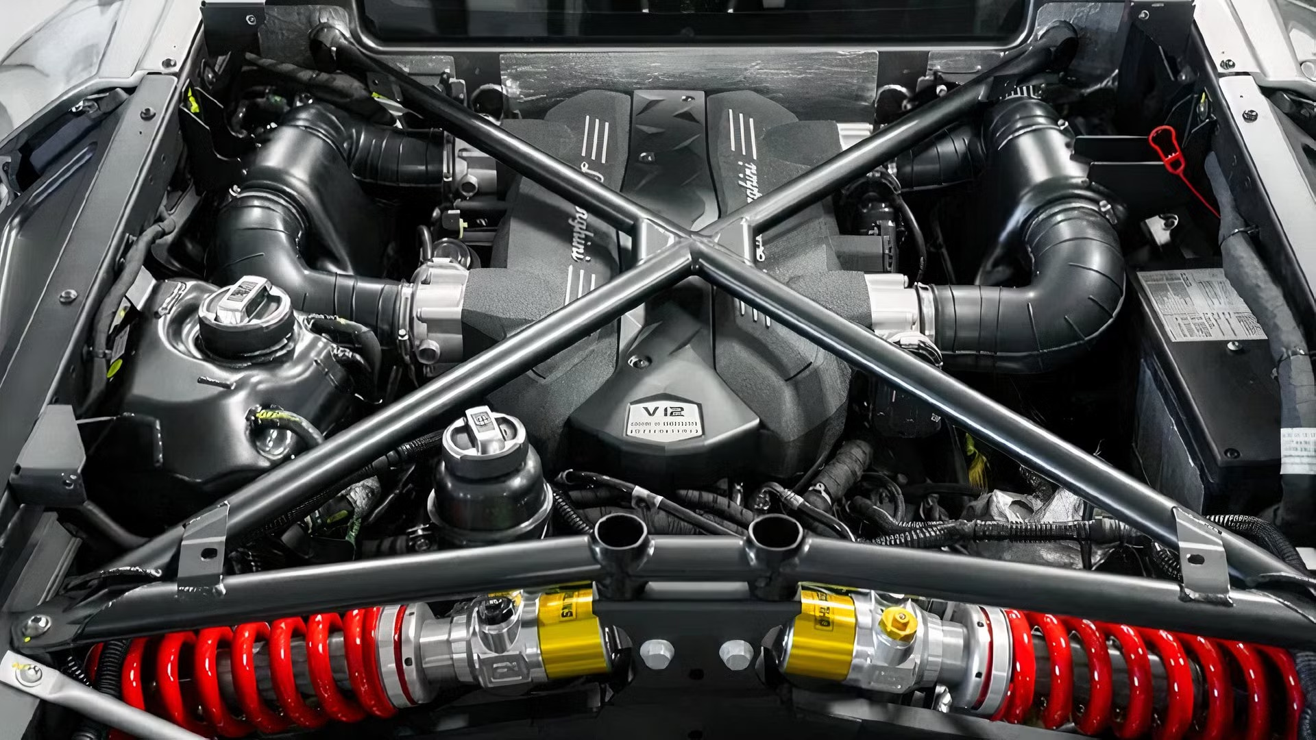 cropped imgi12014 lamborghini veneno 10276492 173267077