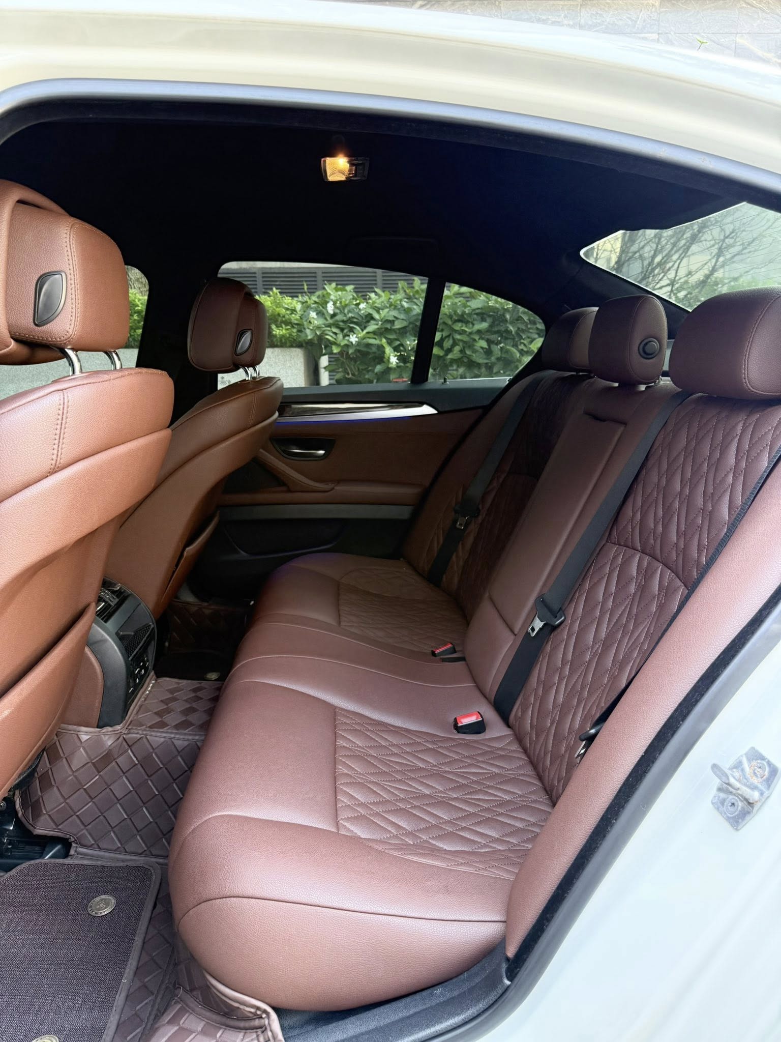 58705597733353666466291221353348259332821128n